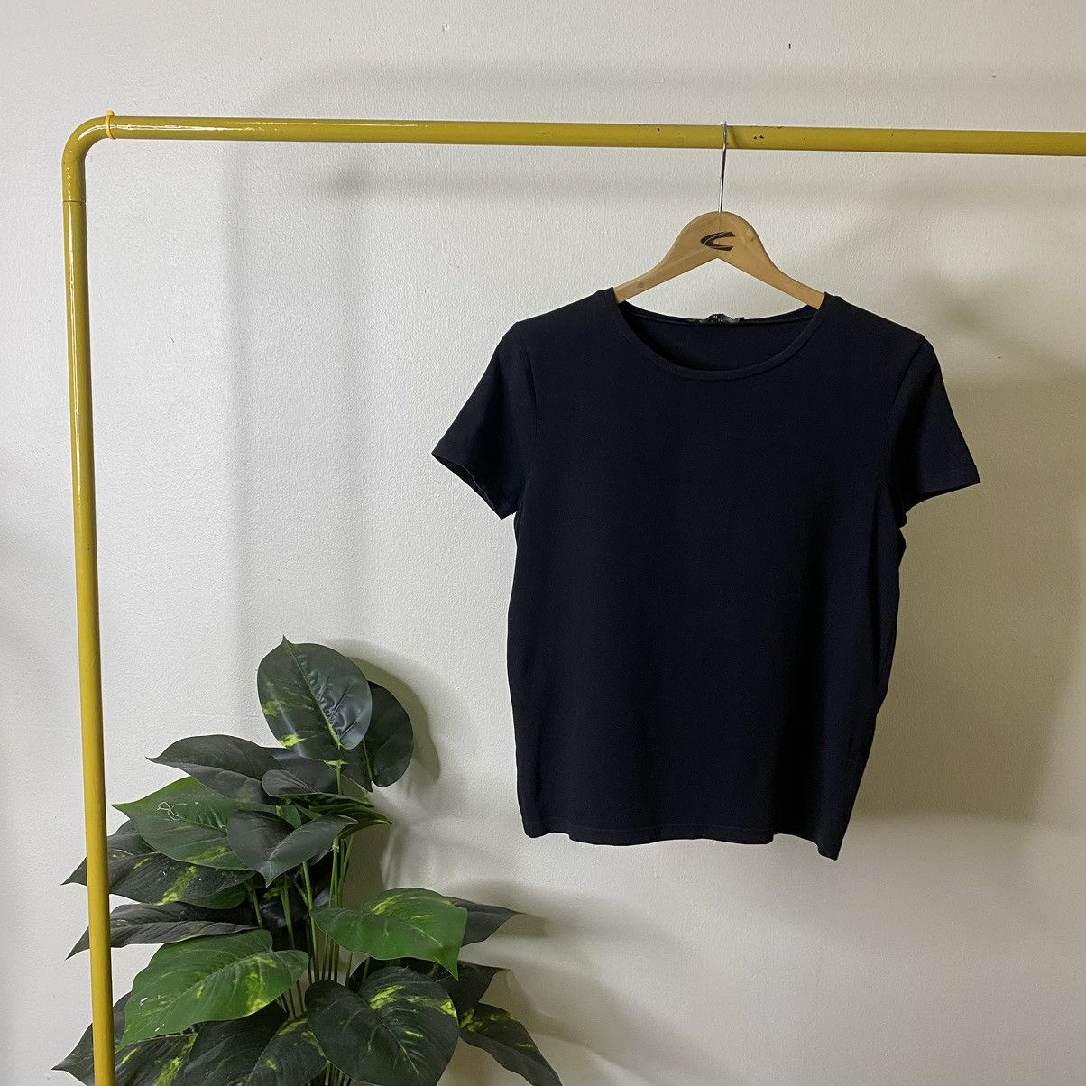 Other Max Mara Weekend Line Black Blank Women Tee Size M / US 6-8 / IT 42-44 - 1 Thumbnail