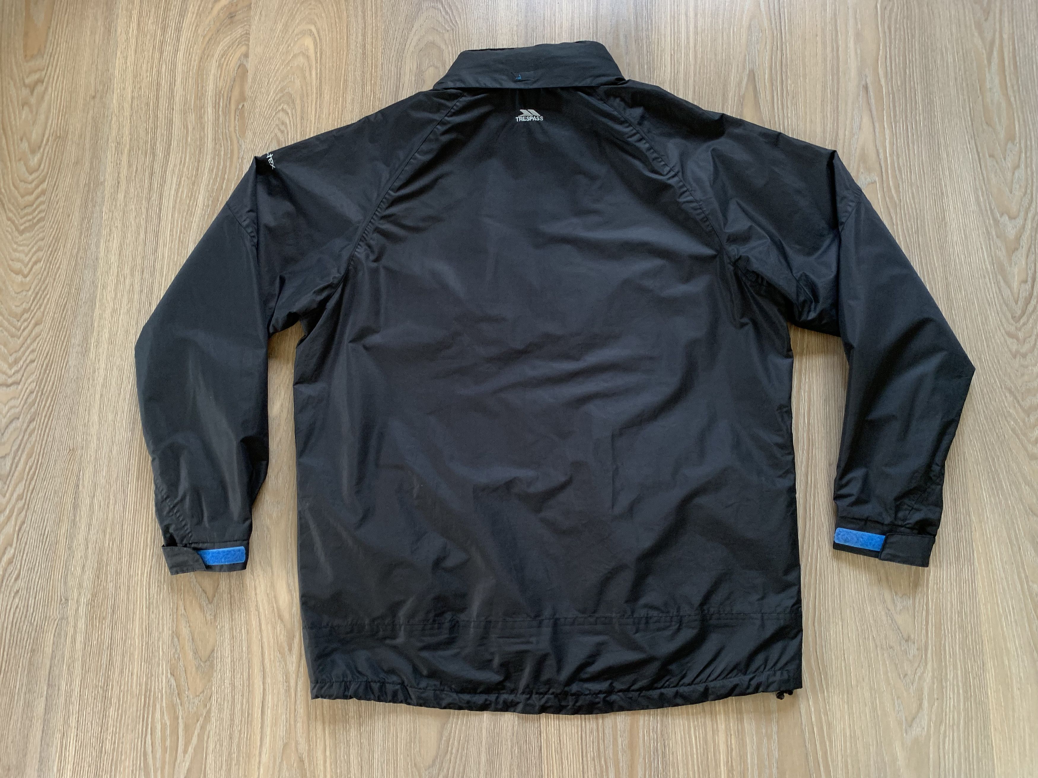 Other Trespass Waterproof Trekking Jacket Size US XL / EU 56 / 4 - 3 Thumbnail
