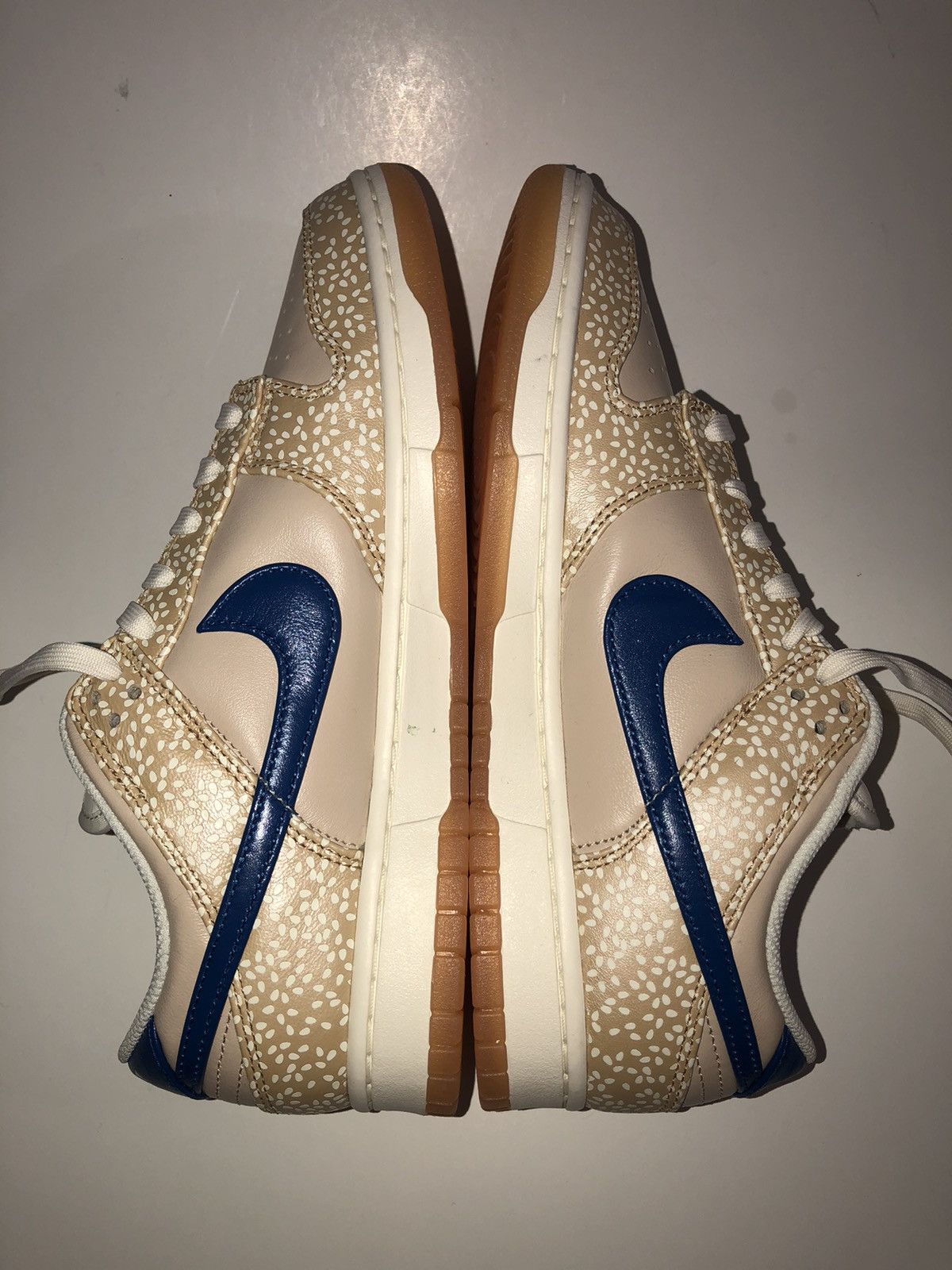 Nike Brand New Nike DUNK Low Montreal Bagel Sneakers 9 Size US 9 / EU 42 - 4 Thumbnail