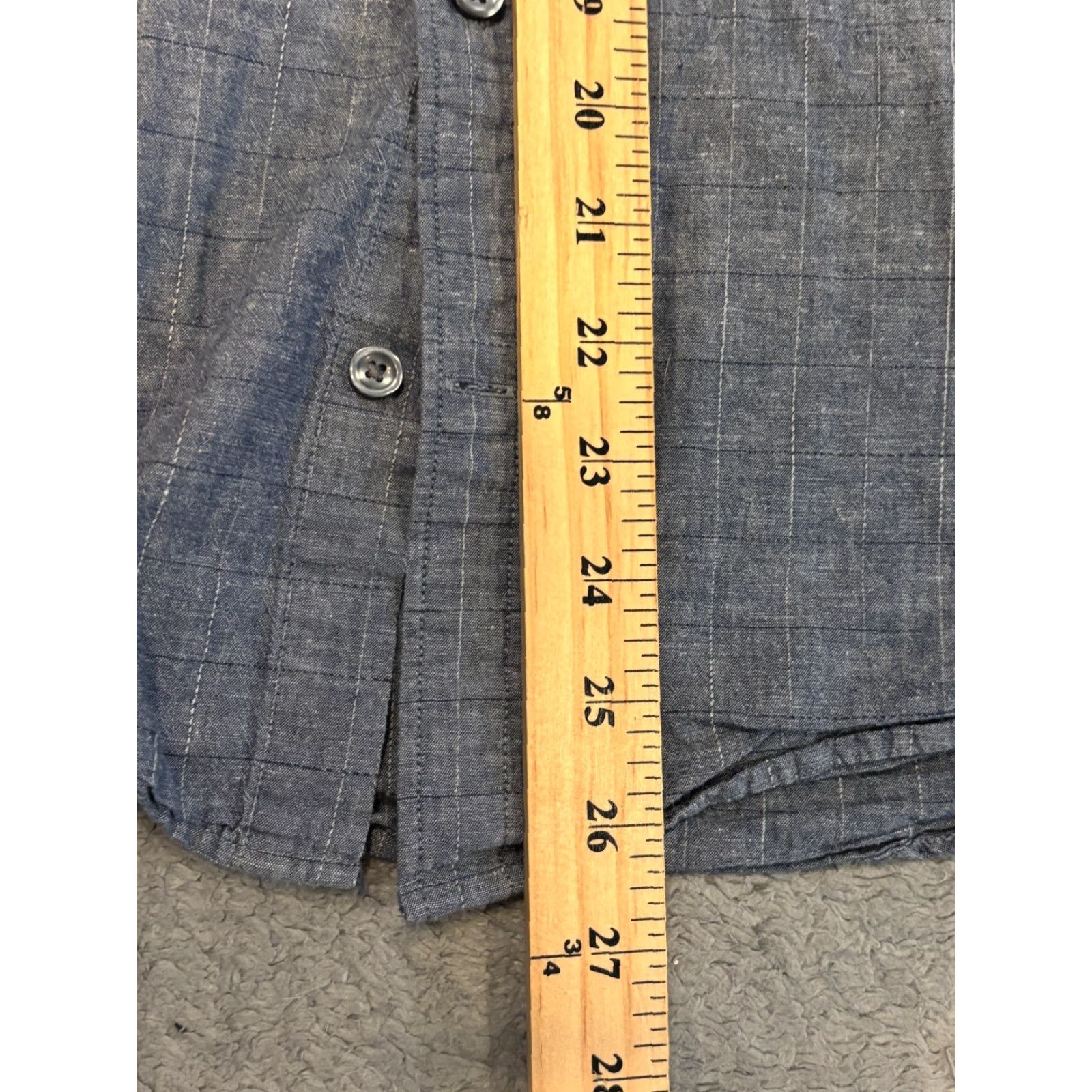 Express VINTAGE not included; use original. New title: Express Chambray Shirt Mens Small Long Sleeve Button Blue Plaid Casual Size US S / EU 44-46 / 1 - 4 Thumbnail