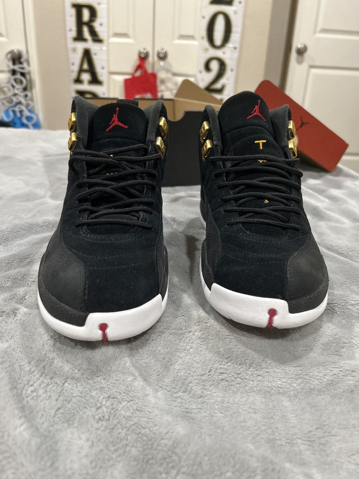 Jordan Brand Air Jordan 12 Reverse Taxi Size US 8.5 / EU 41-42 - 3 Thumbnail