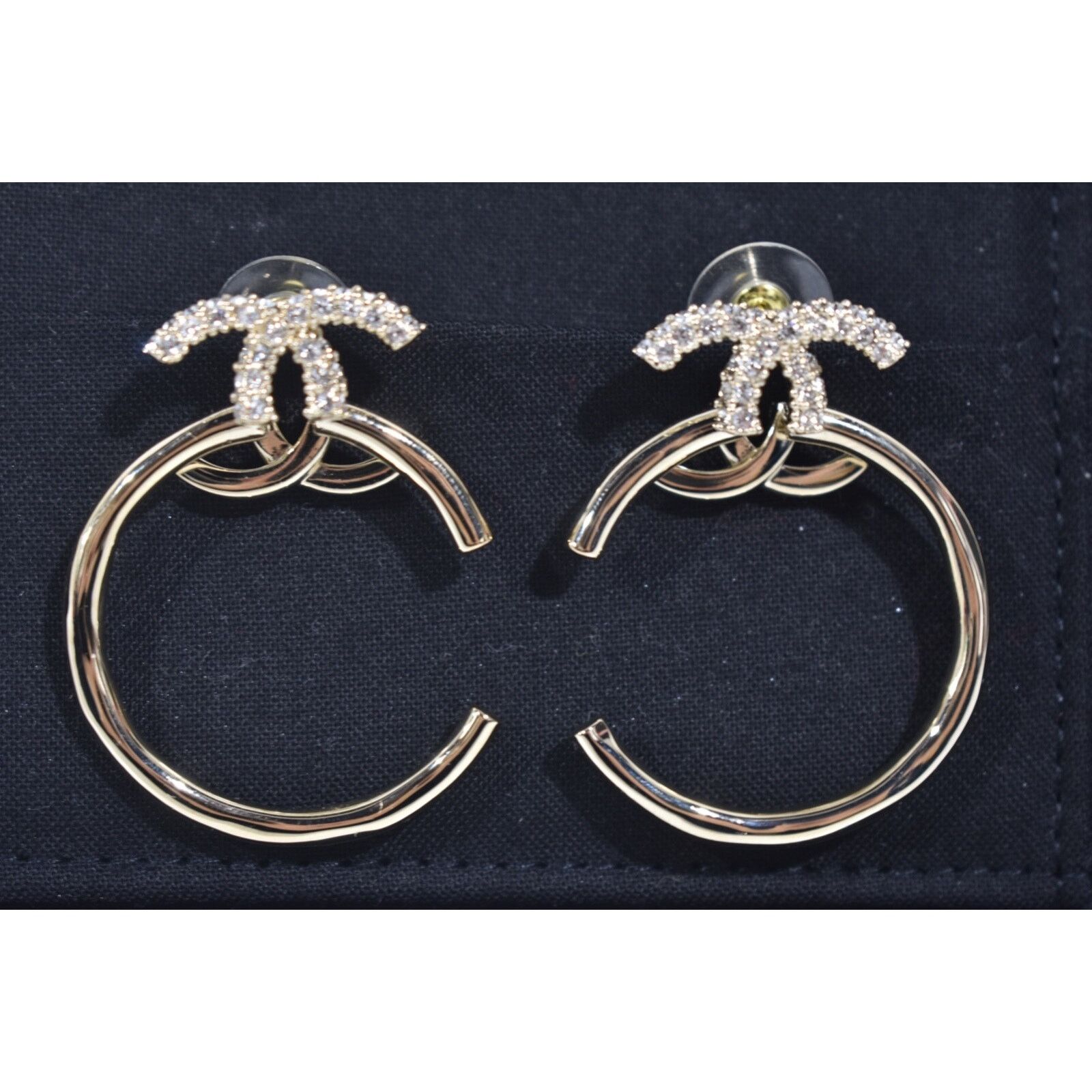 Chanel Chanel Gold Crystal Interlocking Stud Classic Hoop Earring Size ONE SIZE - 1 Thumbnail