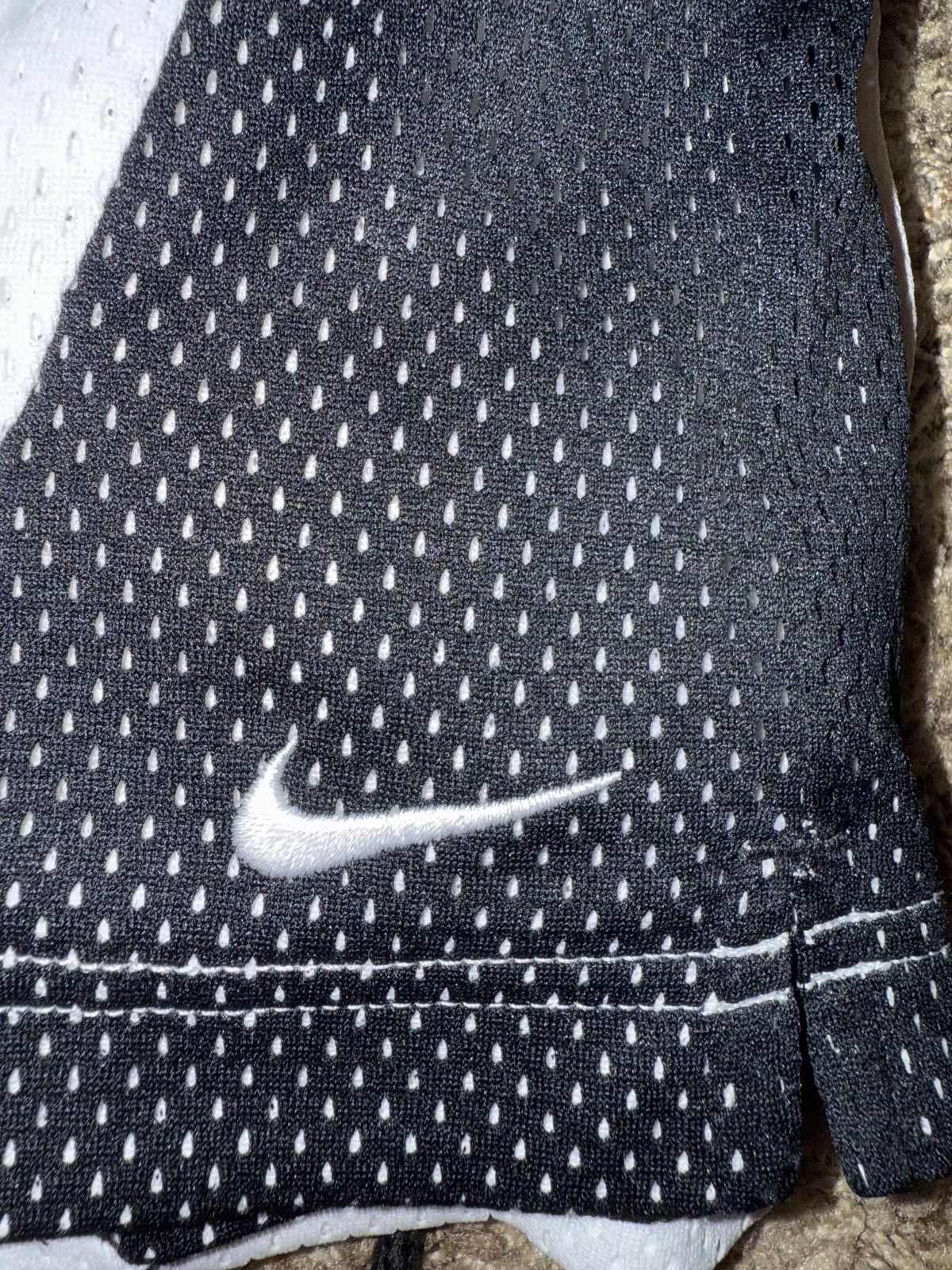 Nike Nike Essential Women's Dri-FIT Mesh Basketball Shorts Size 28" / US 6 / IT 42 - 9 Thumbnail