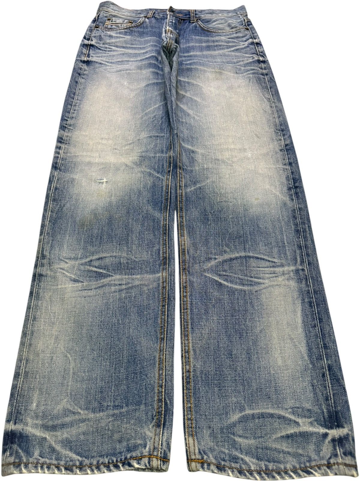 Japanese Brand Vintage Japanese Brand Faded Wash Loose Jeans Size US 30 / EU 46 - 1 Thumbnail