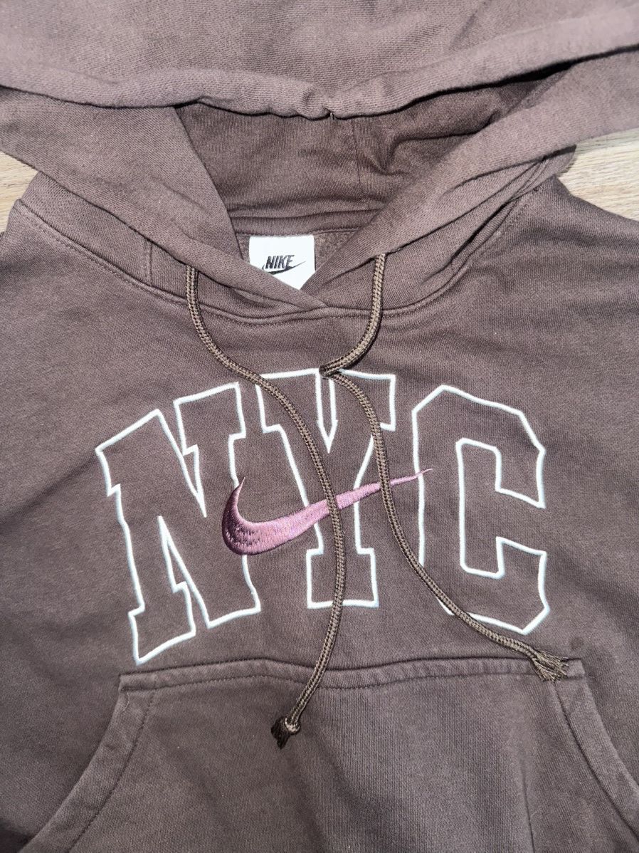 Nike Nike NYC Brown Fleece Pullover Hoodie Size L cropped Size L / US 10 / IT 46 - 2 Thumbnail