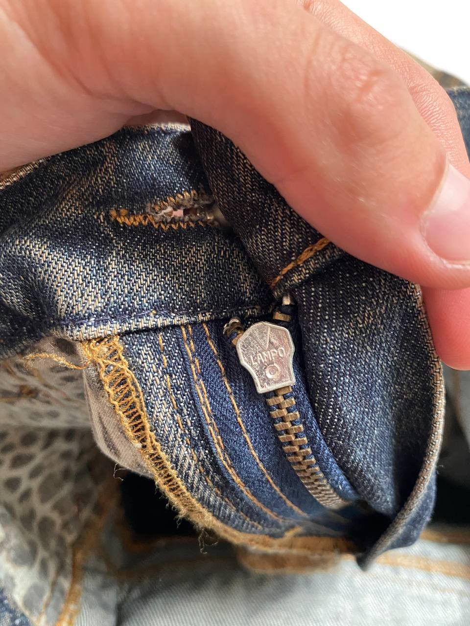 Designer × Roberto Cavalli × Vintage Roberto Cavalli Angels Women’s Y2K brand new Denim Jeans Size 28" / US 6 / IT 42 - 19 Thumbnail
