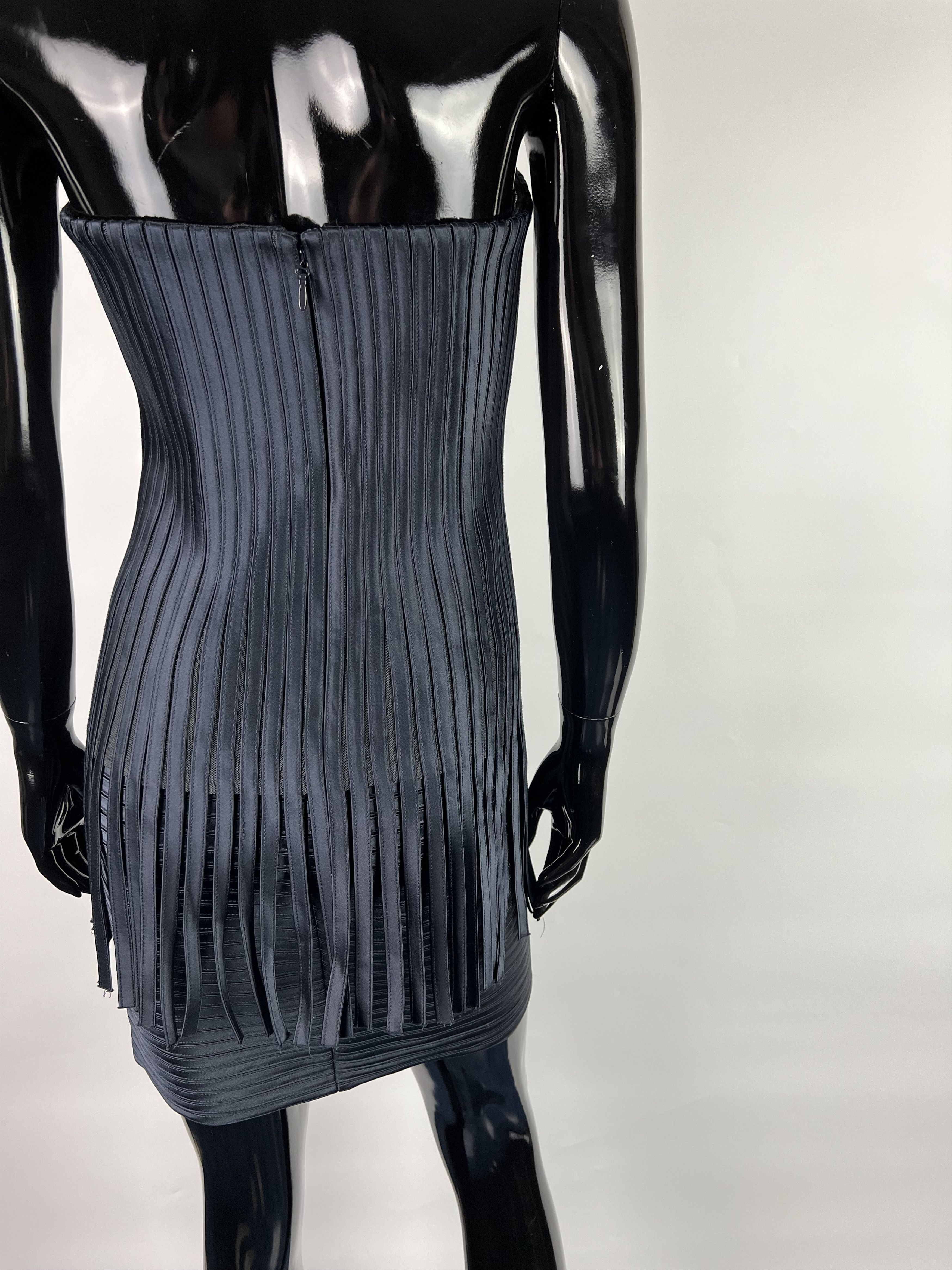 Bcbgmaxazria BCBG Max Azria Sleeveless Short Fringes Ribbon Corset Dress Size XS / US 0-2 / IT 36-38 - 4 Thumbnail