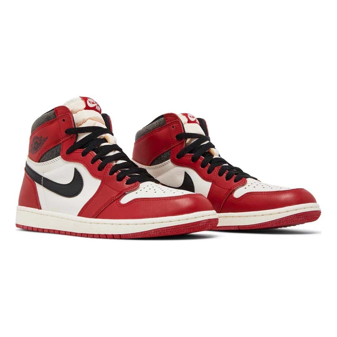 Jordan Brand Air Jordan 1 Retro High OG 'Chicago Lost & Found' Size US 11.5 / EU 44-45 - 1 Thumbnail