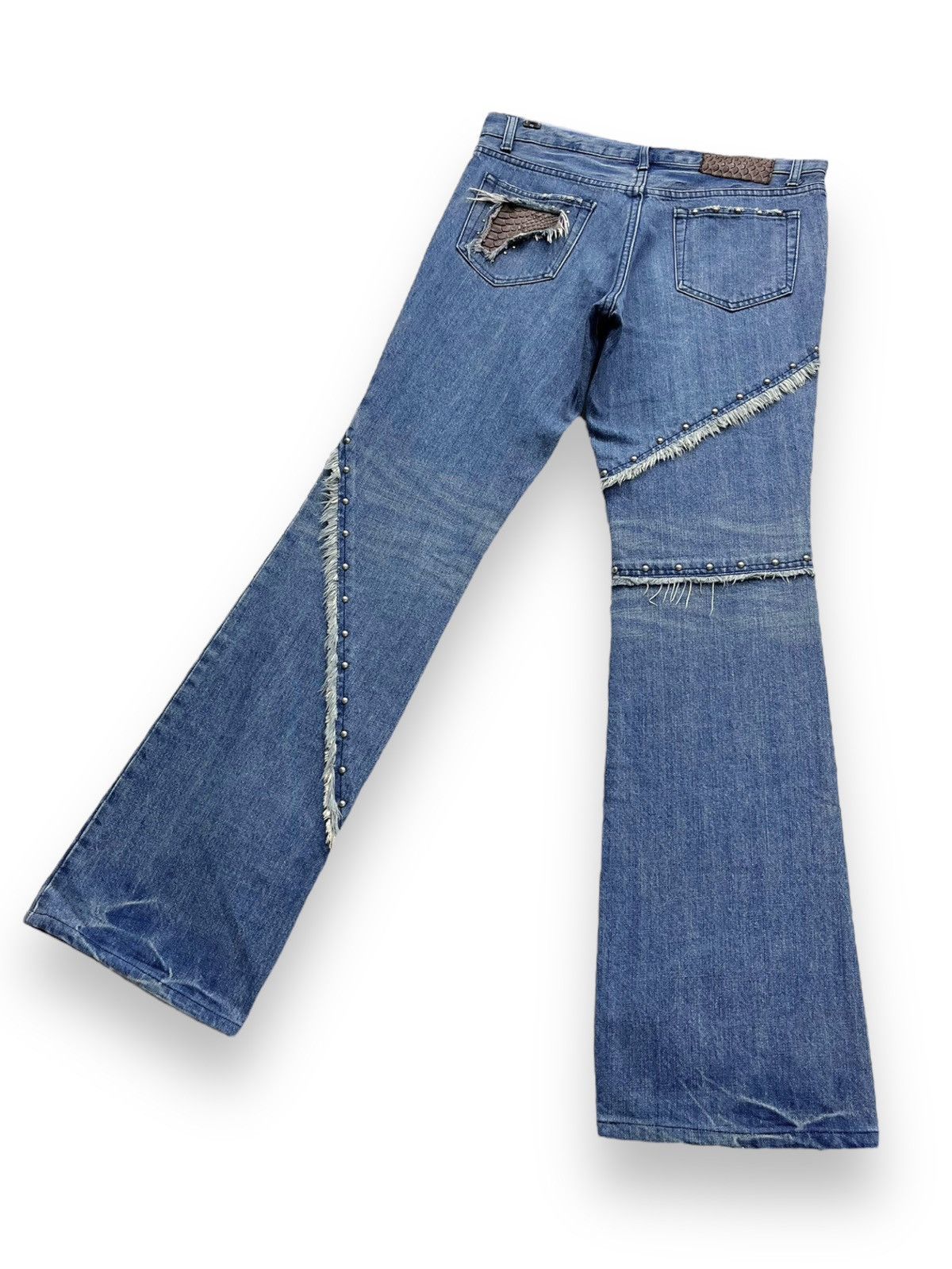 5351 POUR LES HOMMES 🔥Vtg 5351 HOMMES Distressed Frayed Spliced Studded Flare💥 Size US 31 - 5 Thumbnail