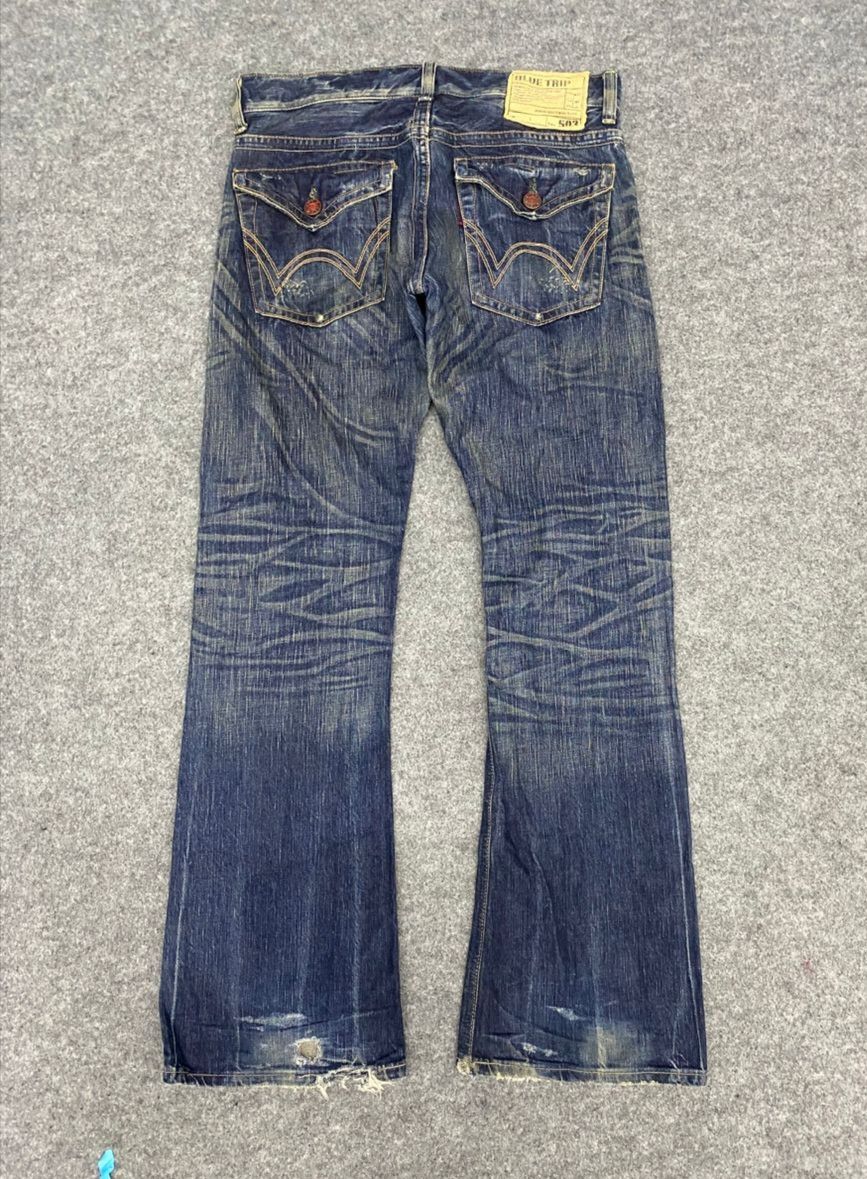 Edwin 💥Flare💥Vintage Edwin 503 Blue Trip Distressed denim Size US 35 - 2 Thumbnail