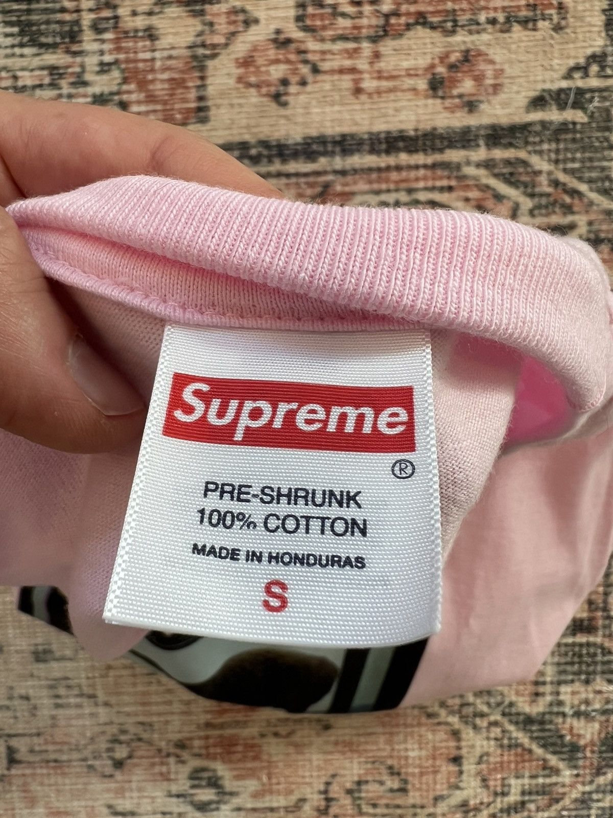 Damien Hirst × Supreme Supreme Damien Hirst Tee - Small - Pink Size US S / EU 44-46 / 1 - 4 Thumbnail