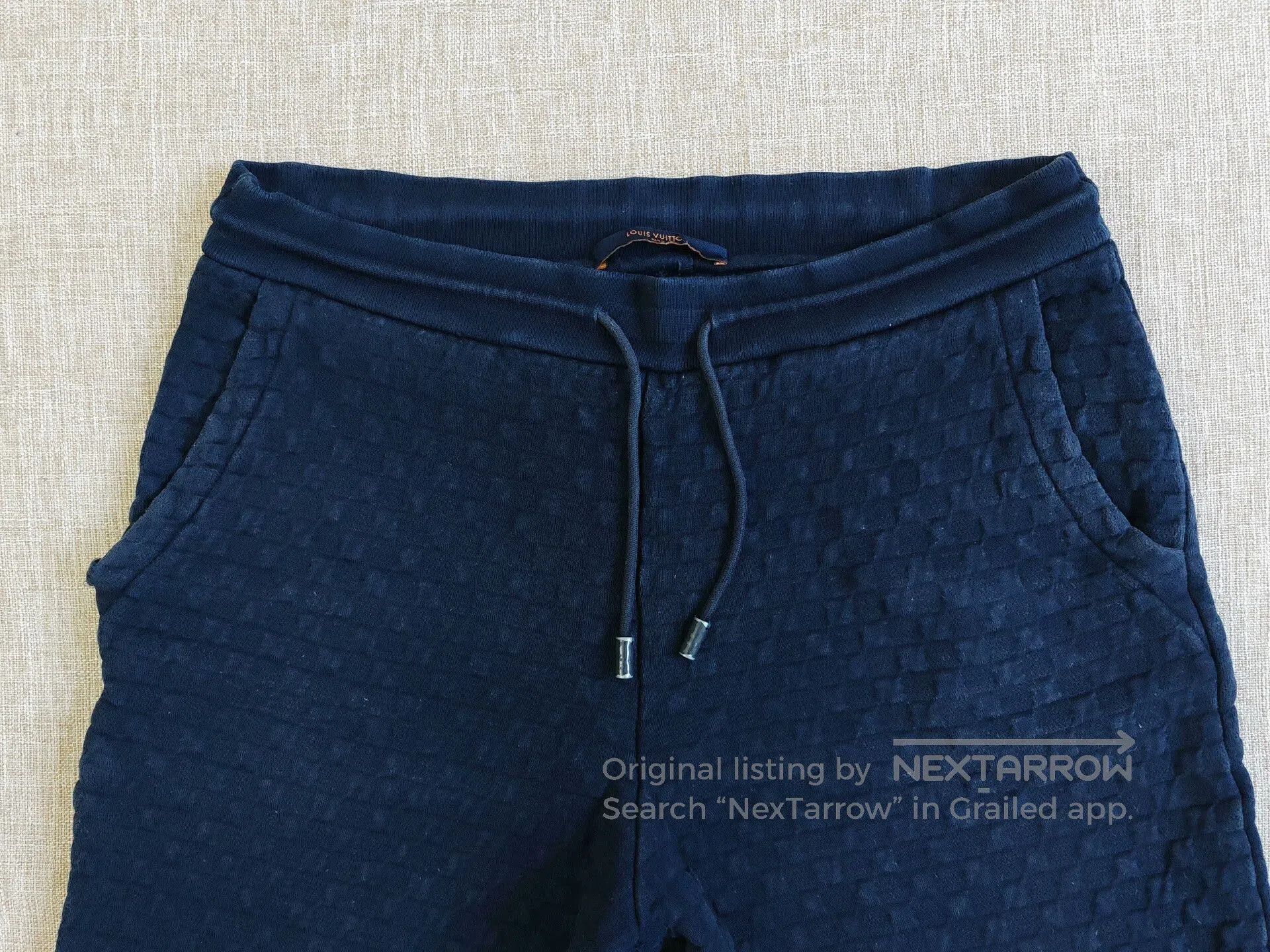Louis Vuitton Louis Vuitton Men's Checkered Embossed Shorts. Size US 32 / EU 48 - 2 Thumbnail