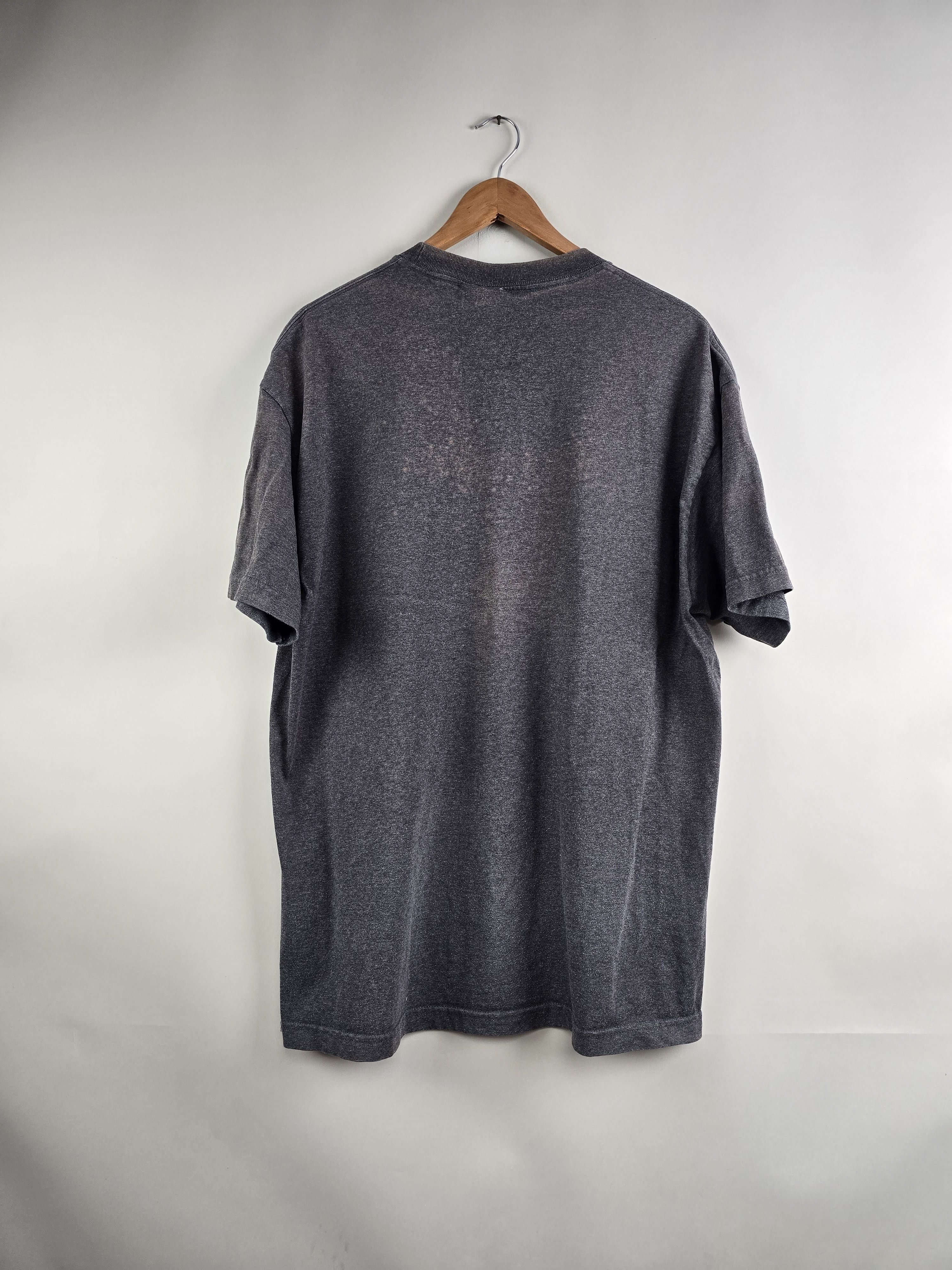 Hook-Ups × Vintage × World Industries 90s World Industries Skate tee XL 23.5" 31.5" Size US XL / EU 56 / 4 - 6 Thumbnail