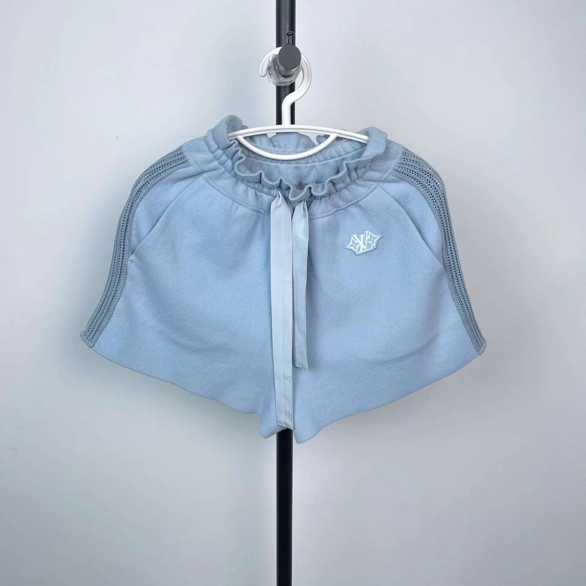 Louis Vuitton LV wool shorts XS blue Size 25" / US 0 / IT 36 - 1 Thumbnail