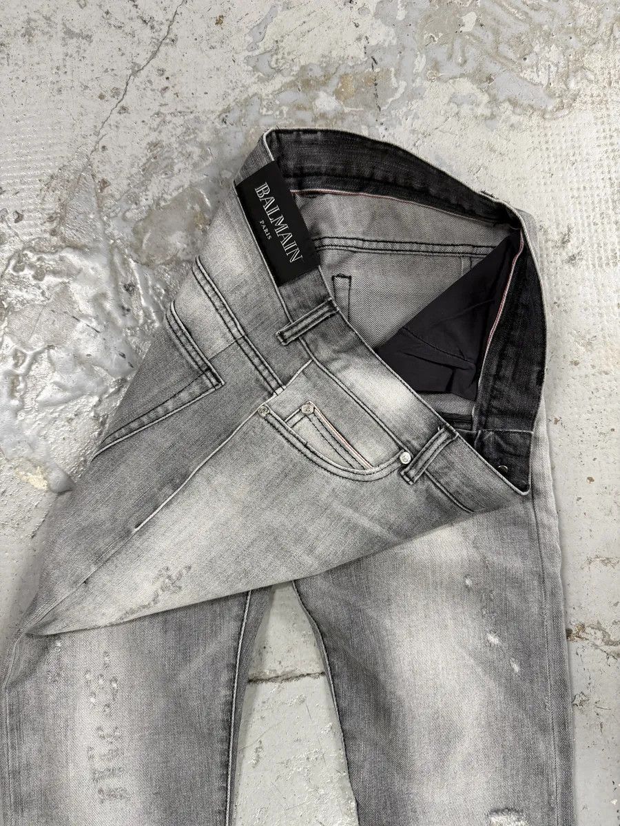 Balmain 2010s Balmain Grey Faded Destroyed Denim Slim Jeans Size US 30 / EU 46 - 8 Thumbnail