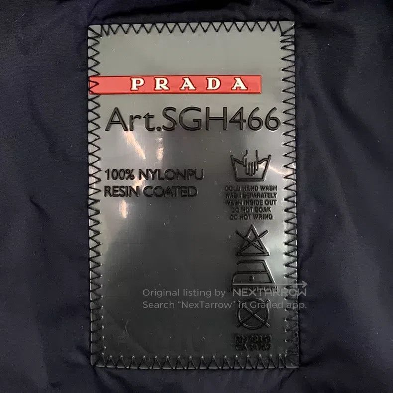 Prada Prada Black triangle hooded zipper long-sleeved jacket Size US L / EU 52-54 / 3 - 6 Thumbnail
