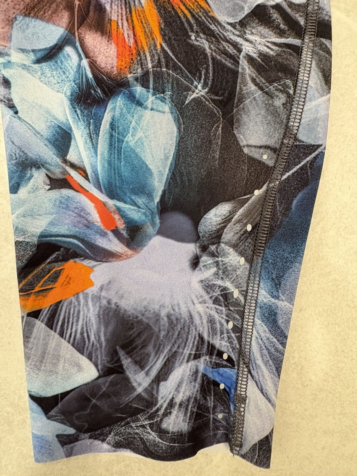 Lululemon Lululemon Fast and Free HR 25" Luminescent Floral Size 6 Size 28" / US 6 / IT 42 - 5 Thumbnail