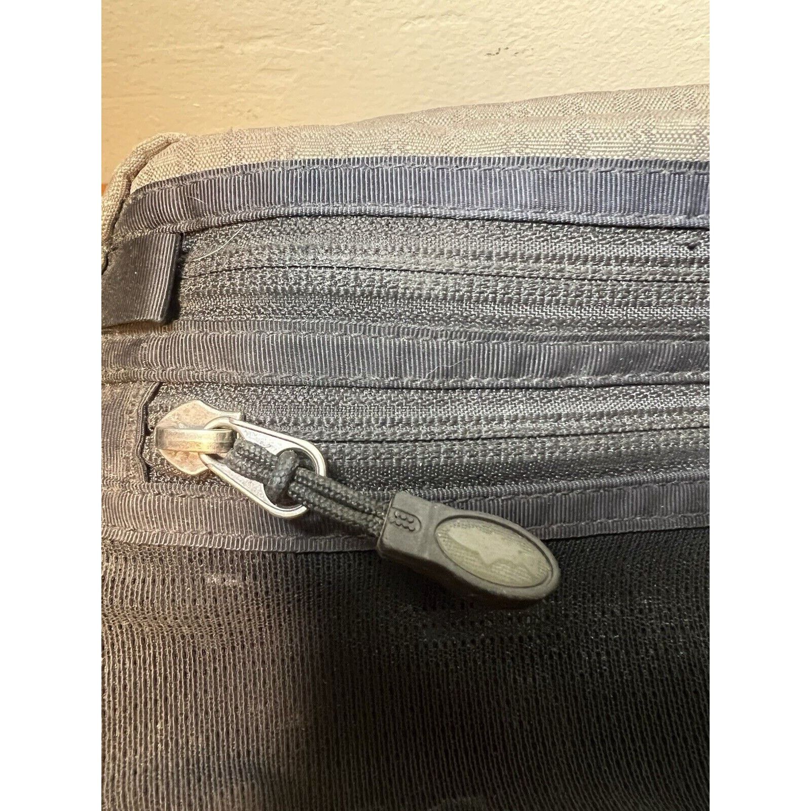 Patagonia Patagonia Hip Chest Bag Used Condition Rare Size ONE SIZE - 9 Thumbnail