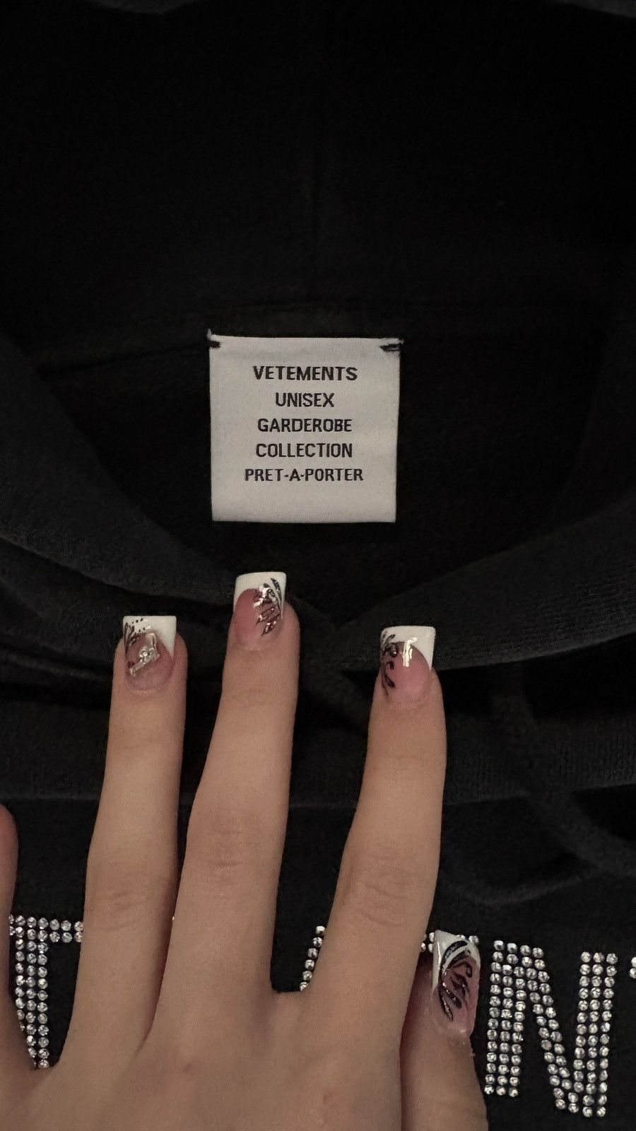 Vetements Vetements Limited Edition Rhinestone Hoodie Size US S / EU 44-46 / 1 - 4 Thumbnail