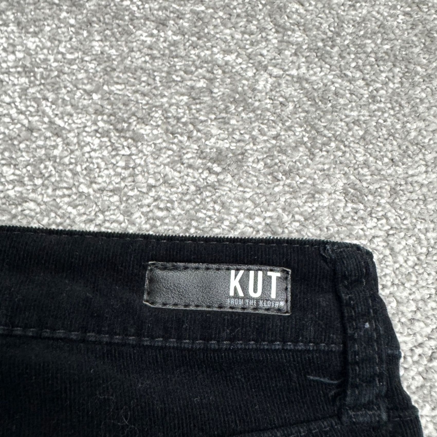 Vintage KUT from the Kloth Jeans Corduroy Skinny Womens 2 Black Mid Rise Stretch Casual Size 26" / US 2 / IT 38 - 6 Thumbnail