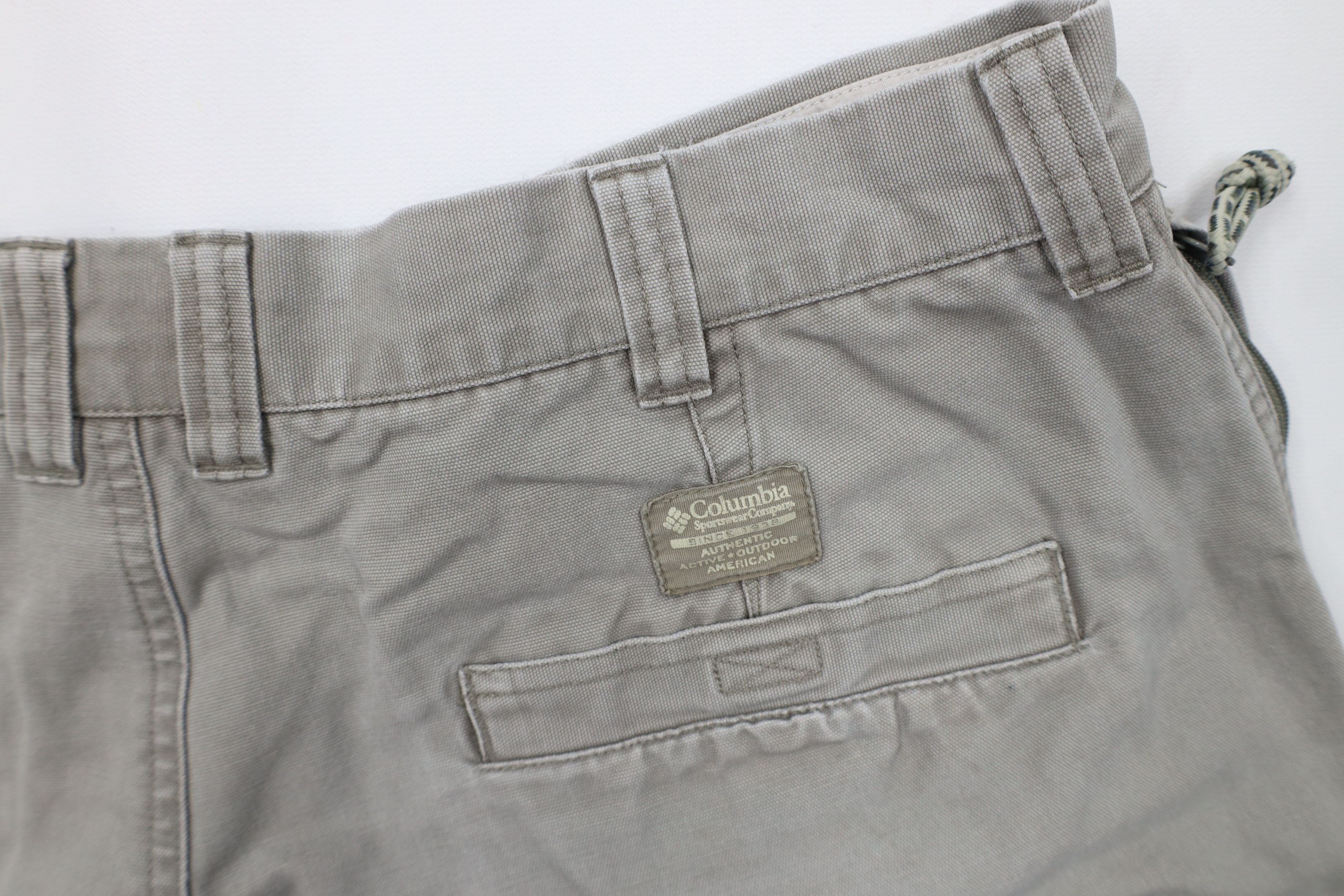 Columbia Vintage Columbia Spell Canvas Trekking Shorts Gray Cotton Size US 38 / EU 54 - 13 Thumbnail