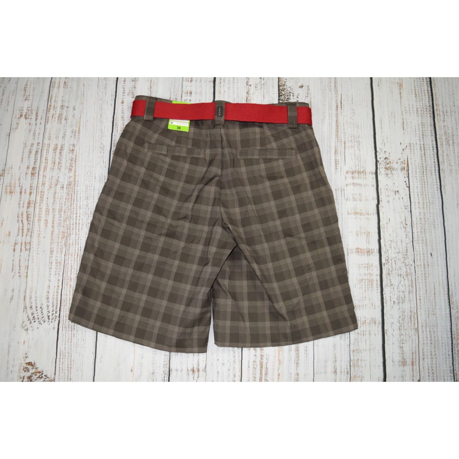Izod IZOD Men's Cool FX Swing Flex Golf Shorts Plaid Beige Athletic Size 30 UPF 50 with Belt Size US 30 / EU 46 - 8 Thumbnail