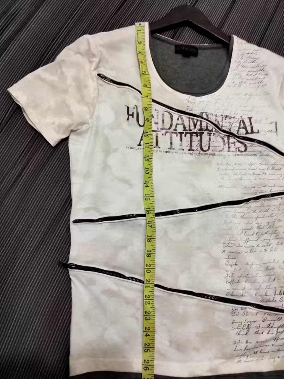 In The Attic In The Attic Japanese Multizipper Design Punk Tshirt Size US M / EU 48-50 / 2 - 11 Thumbnail
