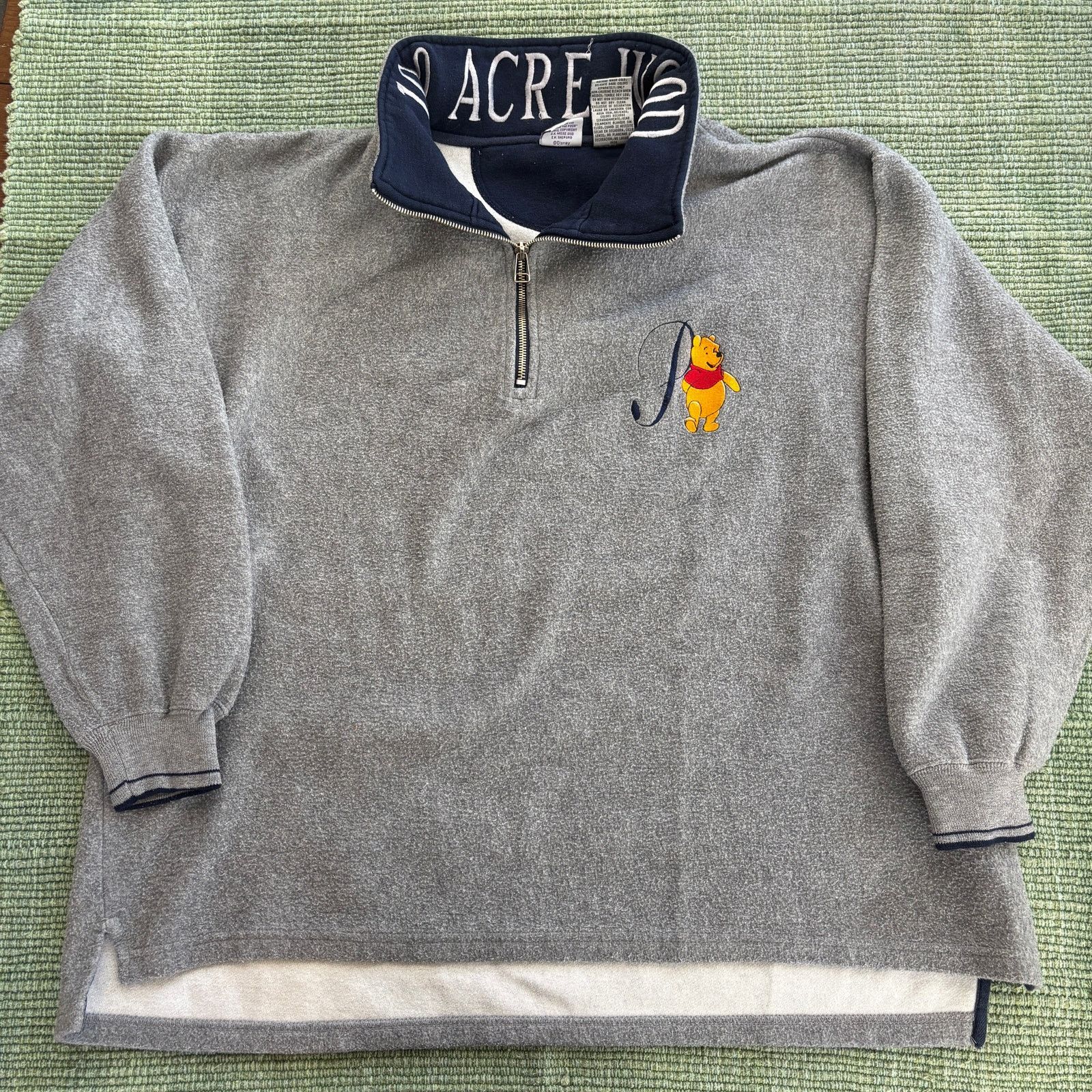 Vintage Vintage Winnie The Pooh Gray Fleece Quarterzip Sweatshirt Size US XL / EU 56 / 4 - 1 Thumbnail