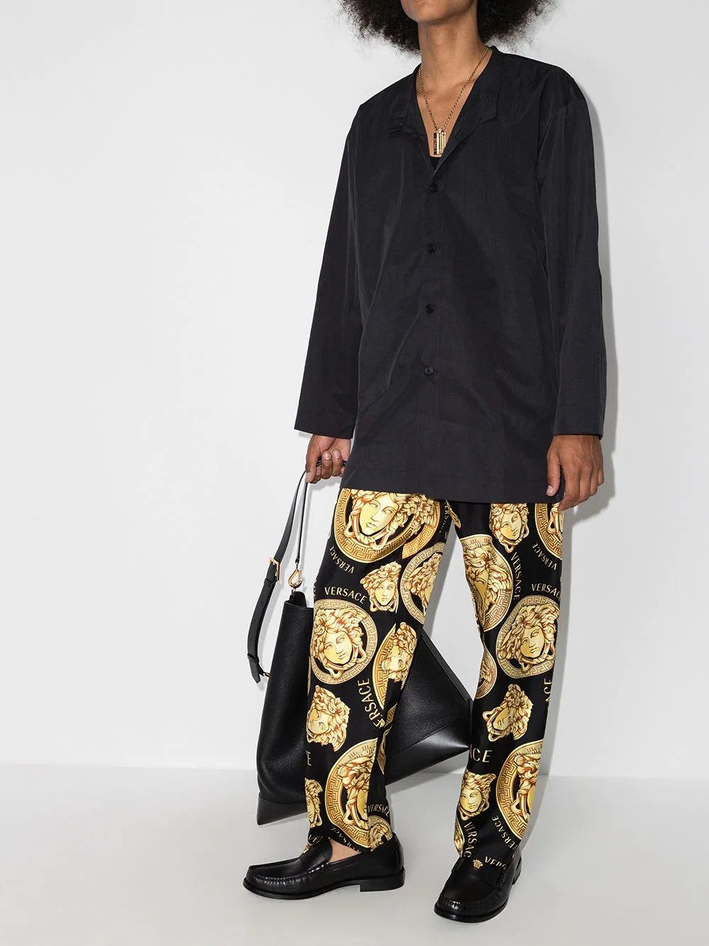 Versace VERSACE Amplified MEDUSA Print SILK PAJAMA PANTS sz 4 IT I M Size US 32 / EU 48 - 11 Thumbnail