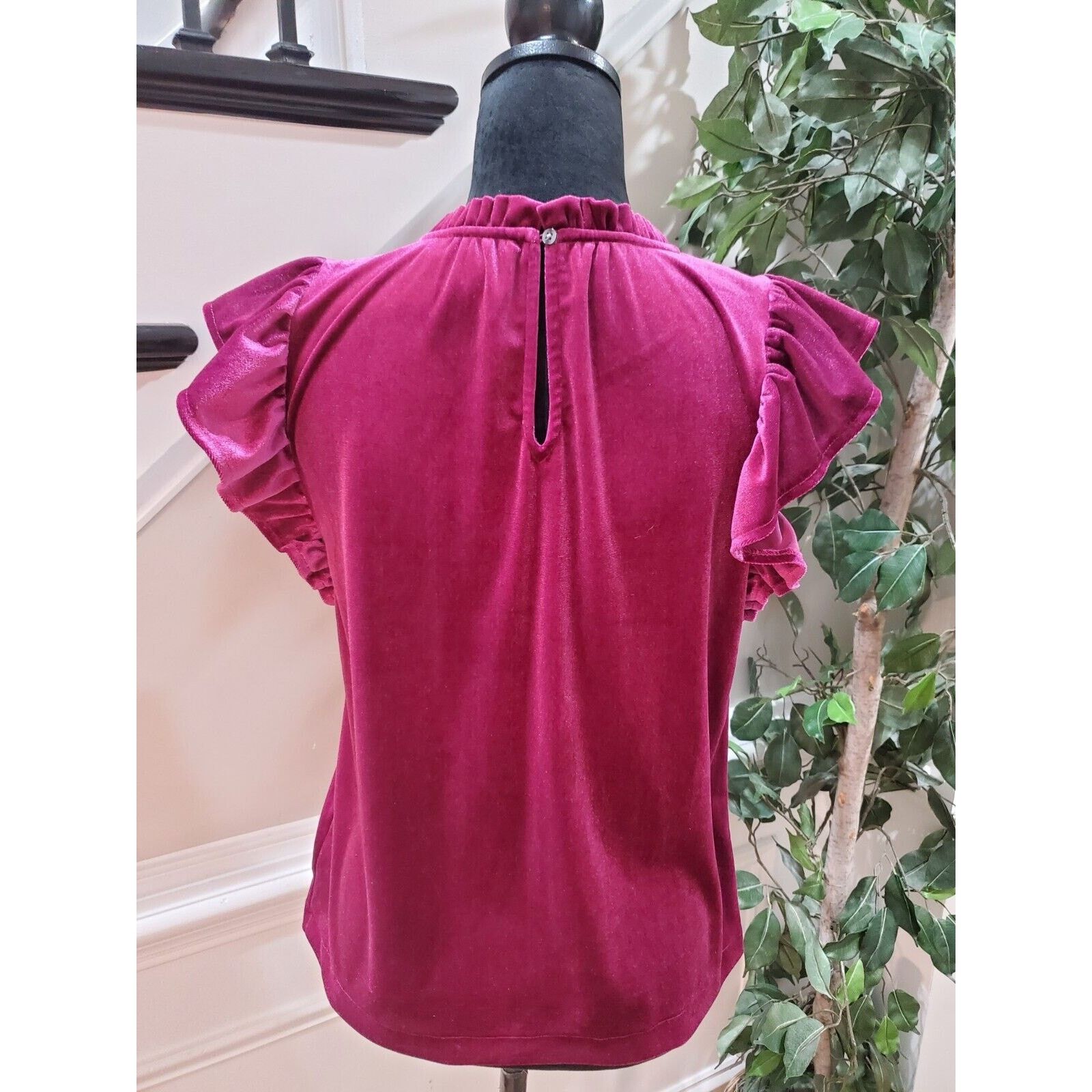 Gap Gap Ruffle Polyester Crew Neck Sleeveless Top Blouse Size XS Size XS / US 0-2 / IT 36-38 - 7 Thumbnail