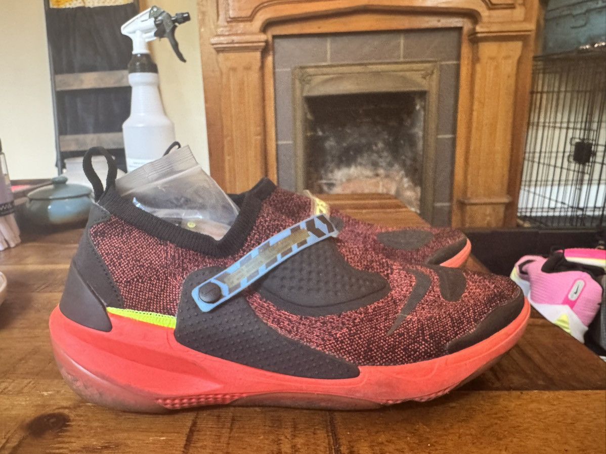 Nike Men’s Nike Odell Beckham Jr. Joyride CC3 FK Bright Crimson Size US 9 / EU 42 - 2 Thumbnail