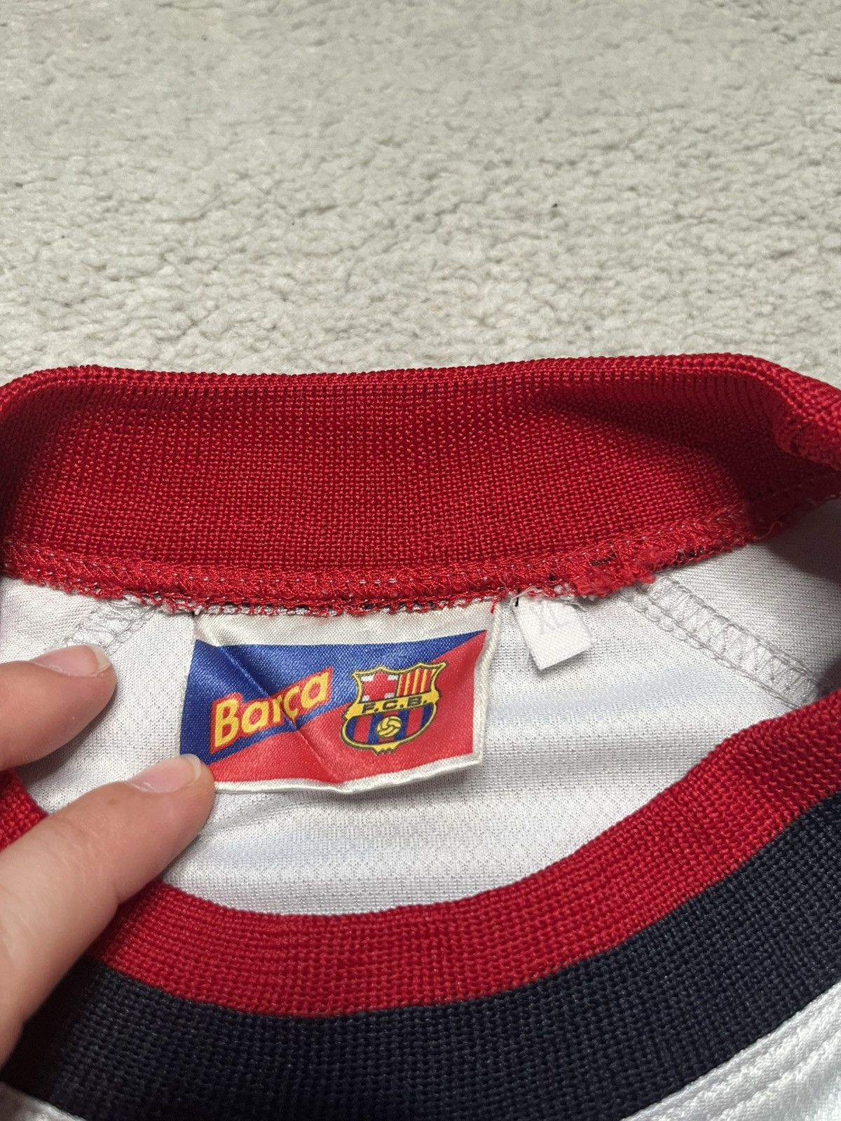 Vintage Vintage Jersey Tee Grey FC Barcelona 1999/2000 Figo Rogers Size US XL / EU 56 / 4 - 4 Thumbnail
