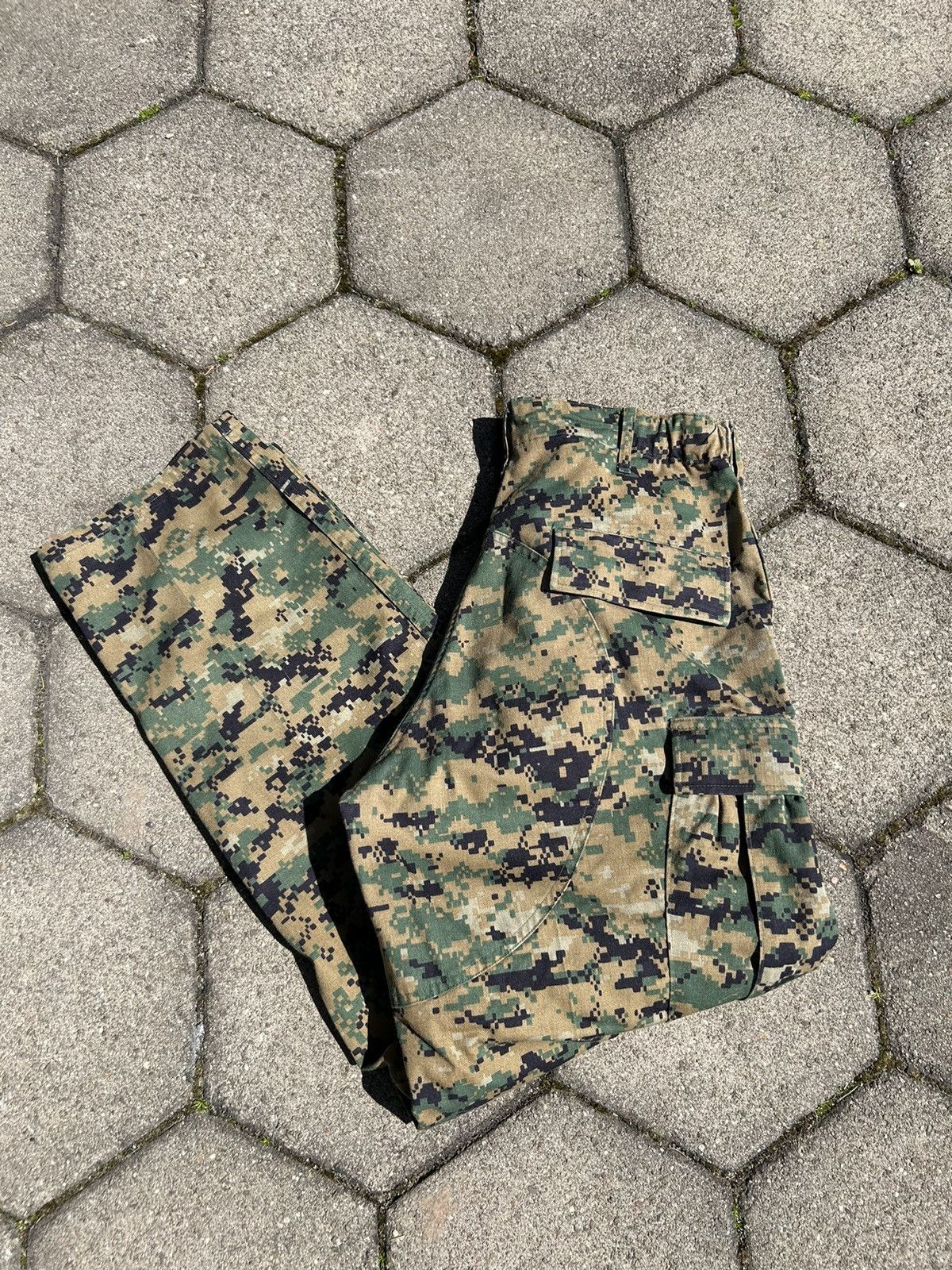 Vintage 90s Marine MARPAT Digital Camo Cargo Pants Rare