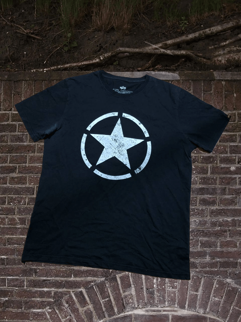 Alpha Industries Vintage 00s Alpha Industries Y2K Glamour Retro Black T-Shirt Size US XL / EU 56 / 4 - 1 Thumbnail