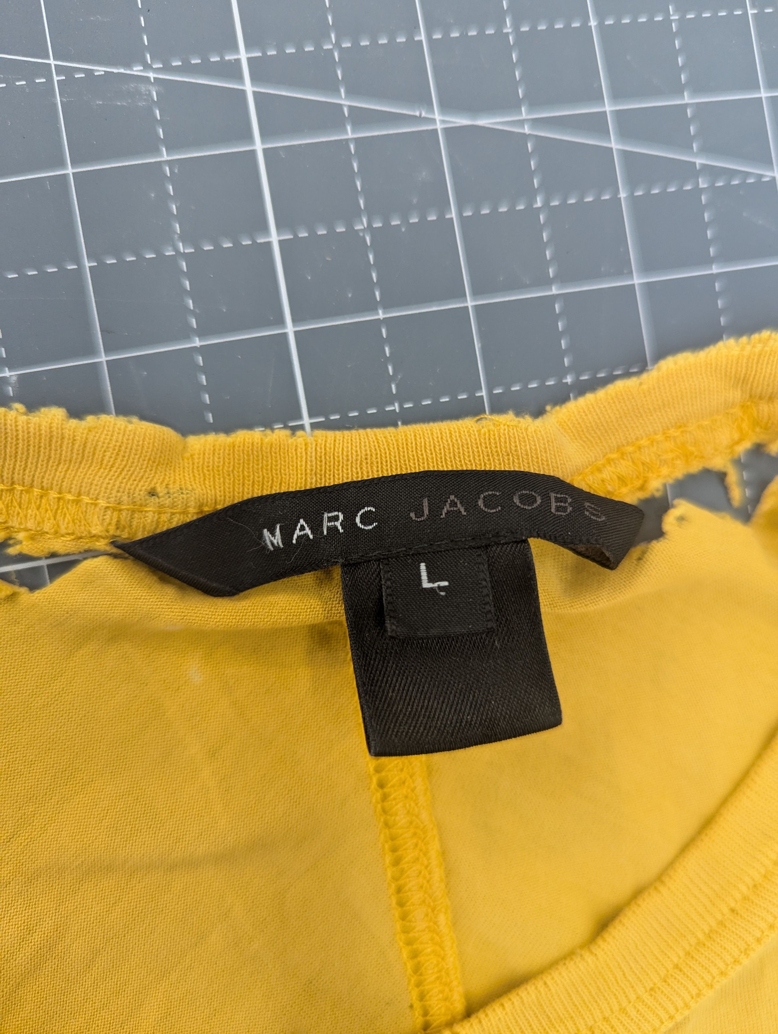 Marc Jacobs Marc Jacobs Mnt Tee, SP06 Size US L / EU 52-54 / 3 - 5 Thumbnail