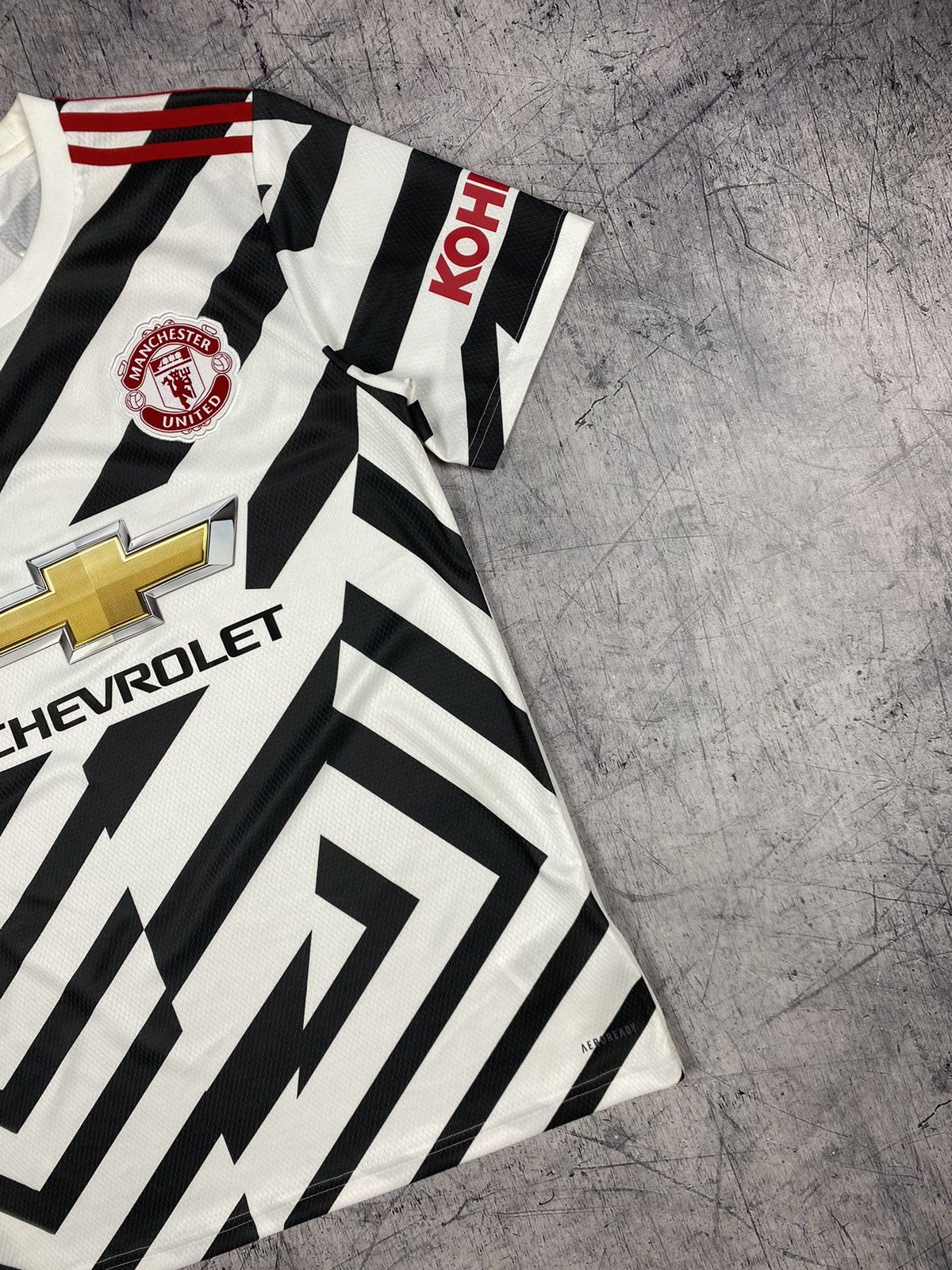Adidas Adidas Manchester United 2021 - 2022 Soccer Jersey Size US S / EU 44-46 / 1 - 4 Thumbnail