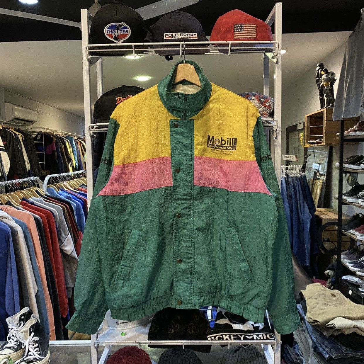 Ferrari × Mercedes-Benz × Vintage Vintage Mobil F1 Mobil 1 Rally Formula 5W-50 Light Jackets Size US M / EU 48-50 / 2 - 2 Thumbnail