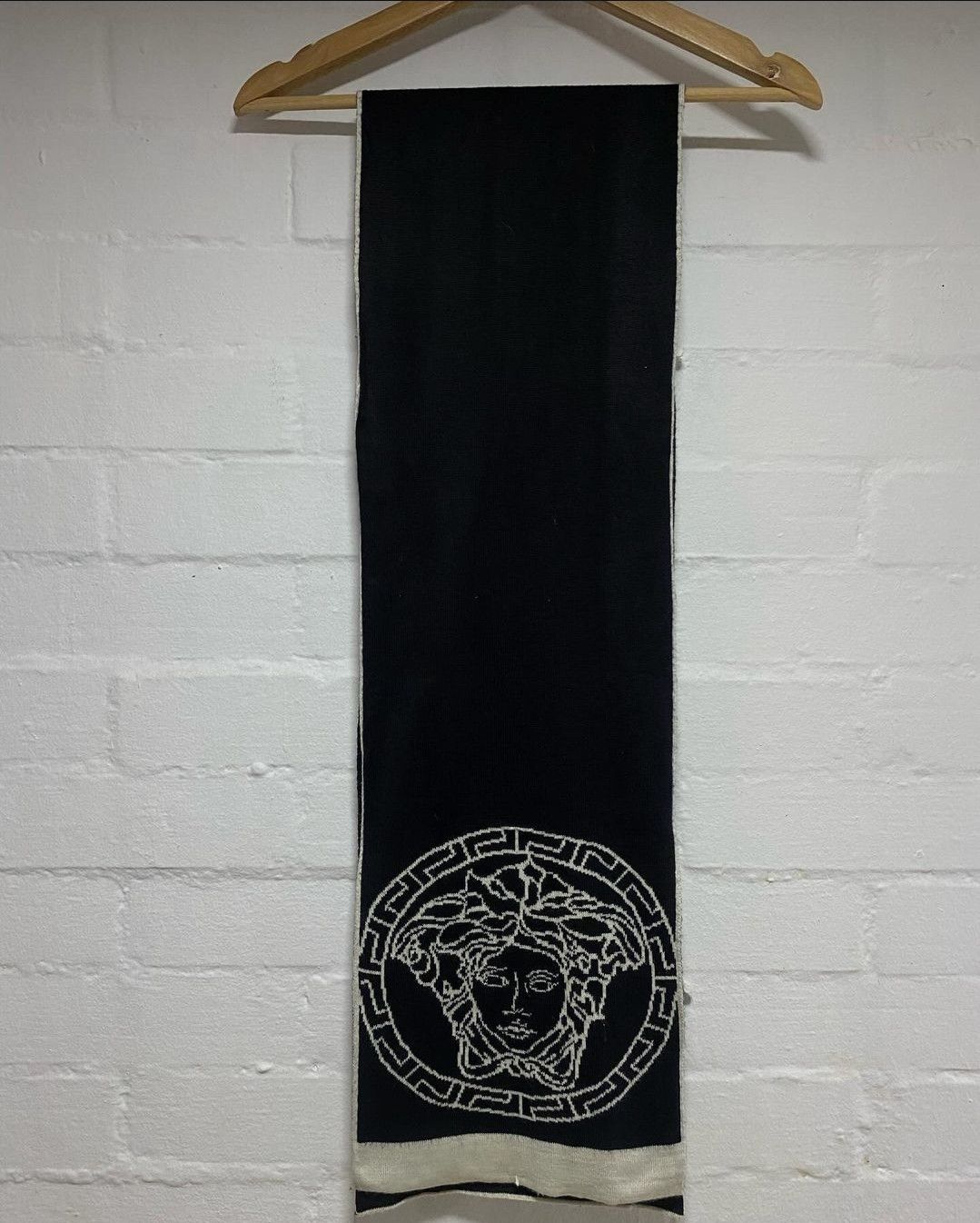 Designer × Versace Versace reversible scarf Size ONE SIZE - 1 Thumbnail