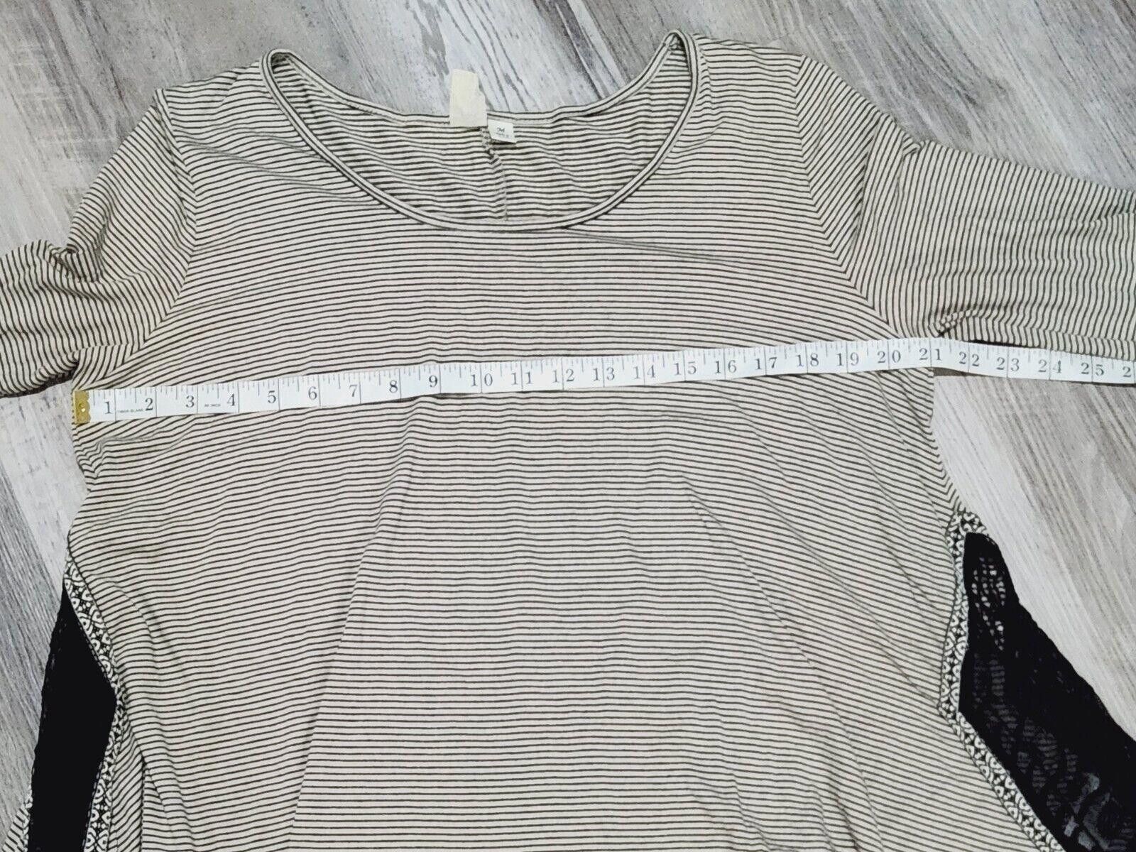 Designer Francescas Brand Shirt Medium Striped 3/4 Sleeve Lace Size M / US 6-8 / IT 42-44 - 4 Thumbnail