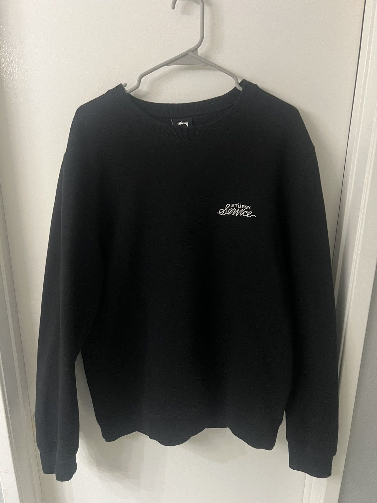 Stussy Stussy service black crewneck sweater Size US L / EU 52-54 / 3 - 1 Thumbnail