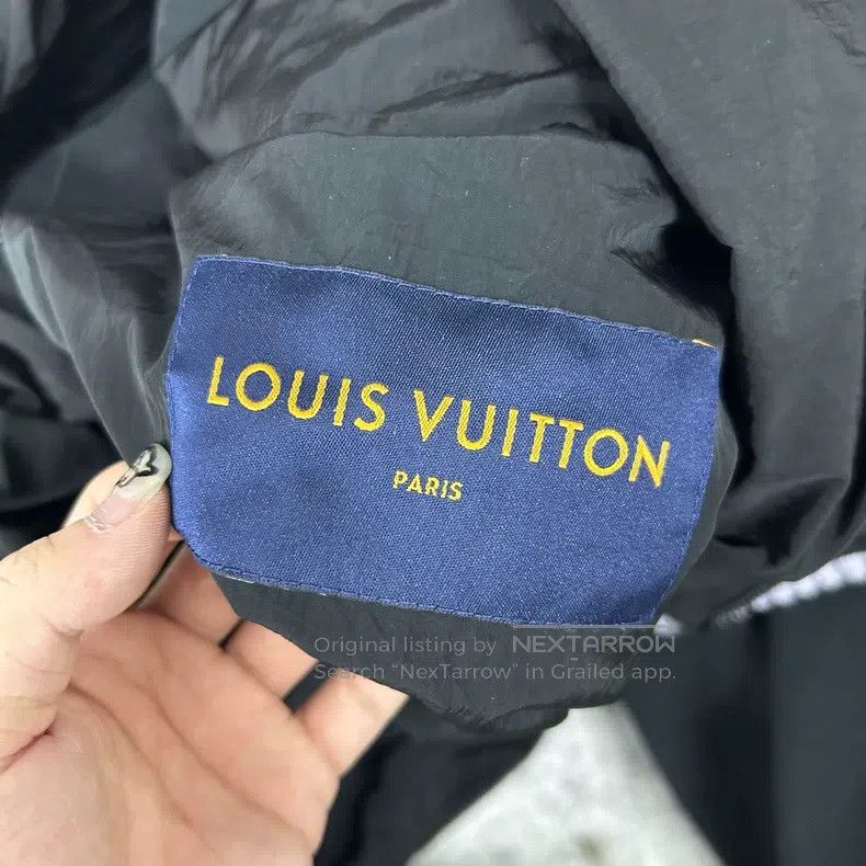 Louis Vuitton Louis Vuitton 2054 Rainbow functional assault pullover win Size US S / EU 44-46 / 1 - 5 Thumbnail