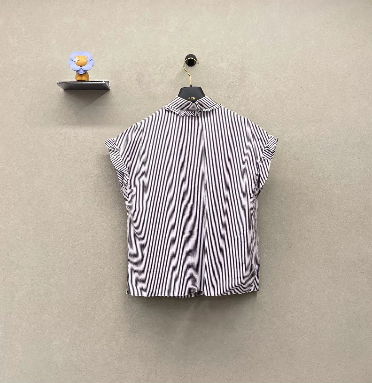 Louis Vuitton LV Striped Sleeveless Stand Collar Shirt Casual Size M / US 6-8 / IT 42-44 - 2 Thumbnail