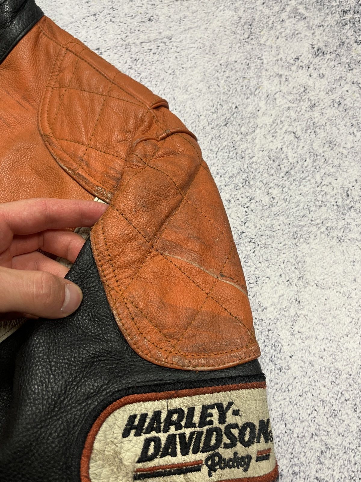 Harley Davidson Vintage Harley Davidson Leather Jacket USA Rare Logo Orange Size US L / EU 52-54 / 3 - 9 Thumbnail