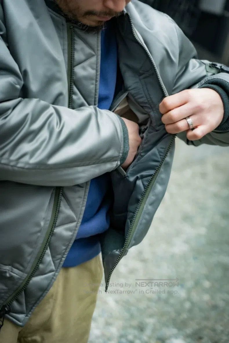 The Real McCoy's The Real McCoys The earliest MA-1 flight jacket Size US S / EU 44-46 / 1 - 4 Thumbnail