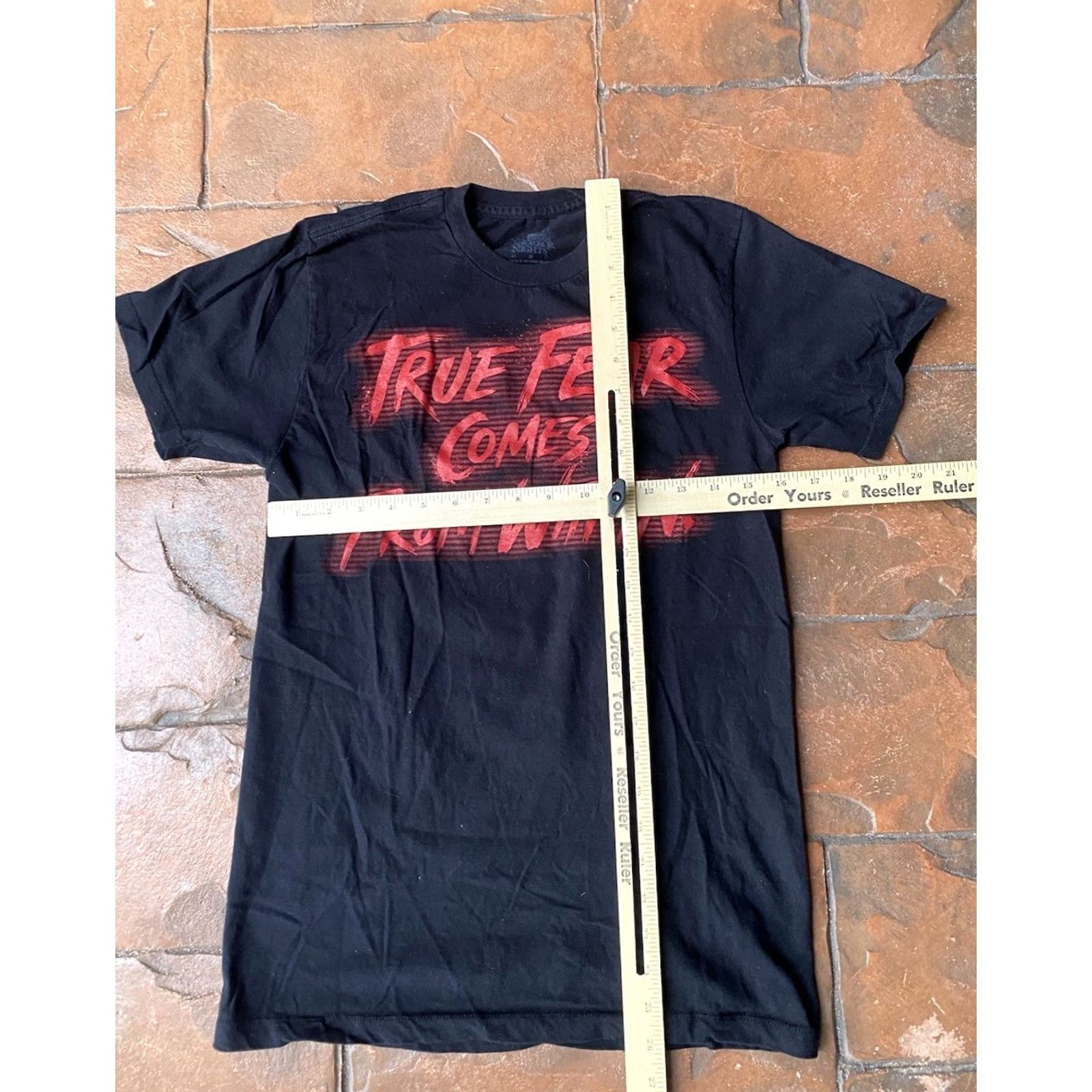 Vintage VINTAGE Halloween Horror Nights Universal Studios 28 2018 T-Shirt XS Black Size US XS / EU 42 / 0 - 4 Thumbnail