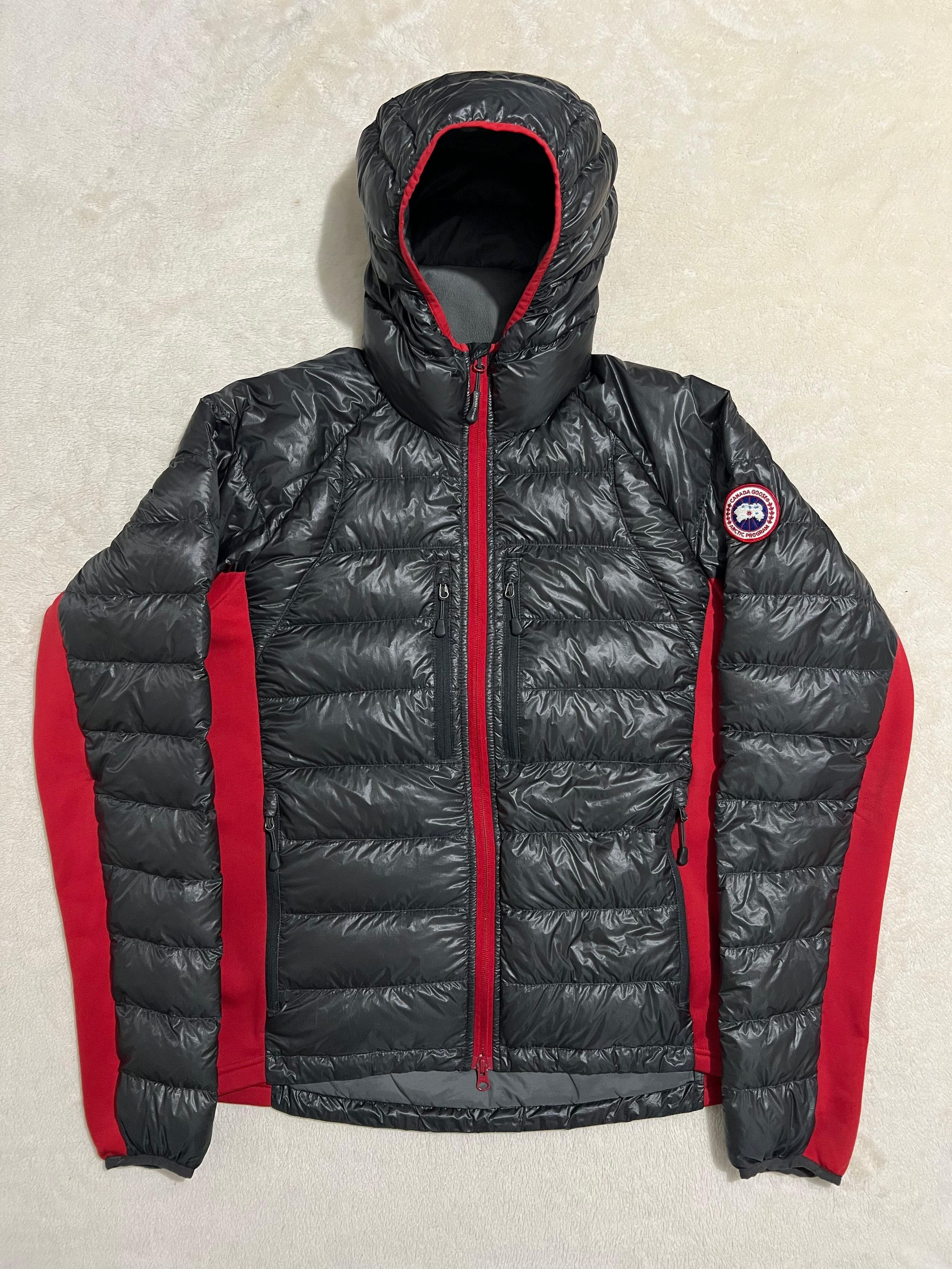 Canada Goose Canada Goose Hybridge Graphite/Red jacket Size US L / EU 52-54 / 3 - 1 Thumbnail