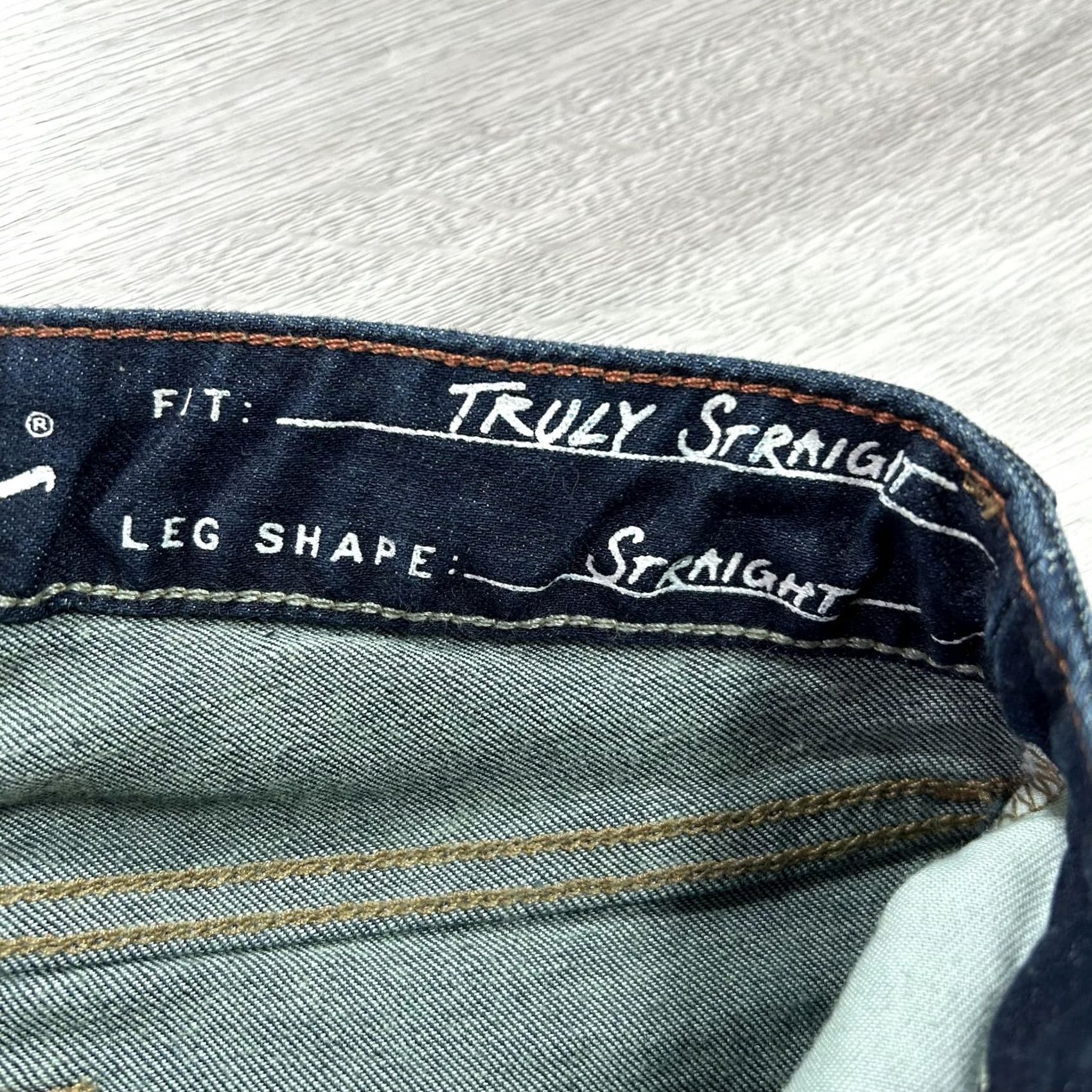 Eddie Bauer Eddie Bauer Jeans Women’s 0 Truly Straight Denim Blue Mid Rise 5-Pocket Stretch Regular Inseam 31" Size 25" / US 0 / IT 36 - 6 Thumbnail