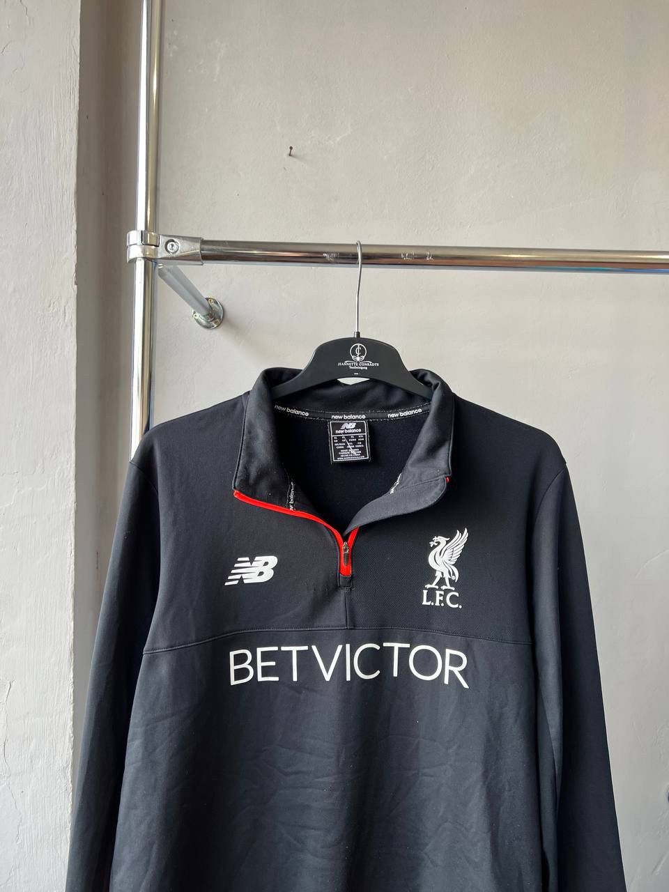 New Balance 2016/17 LIVERPOOL FC TRAINING SOCCER FOOTBALL ZIP LONG SLEEV Size US XL / EU 56 / 4 - 3 Thumbnail