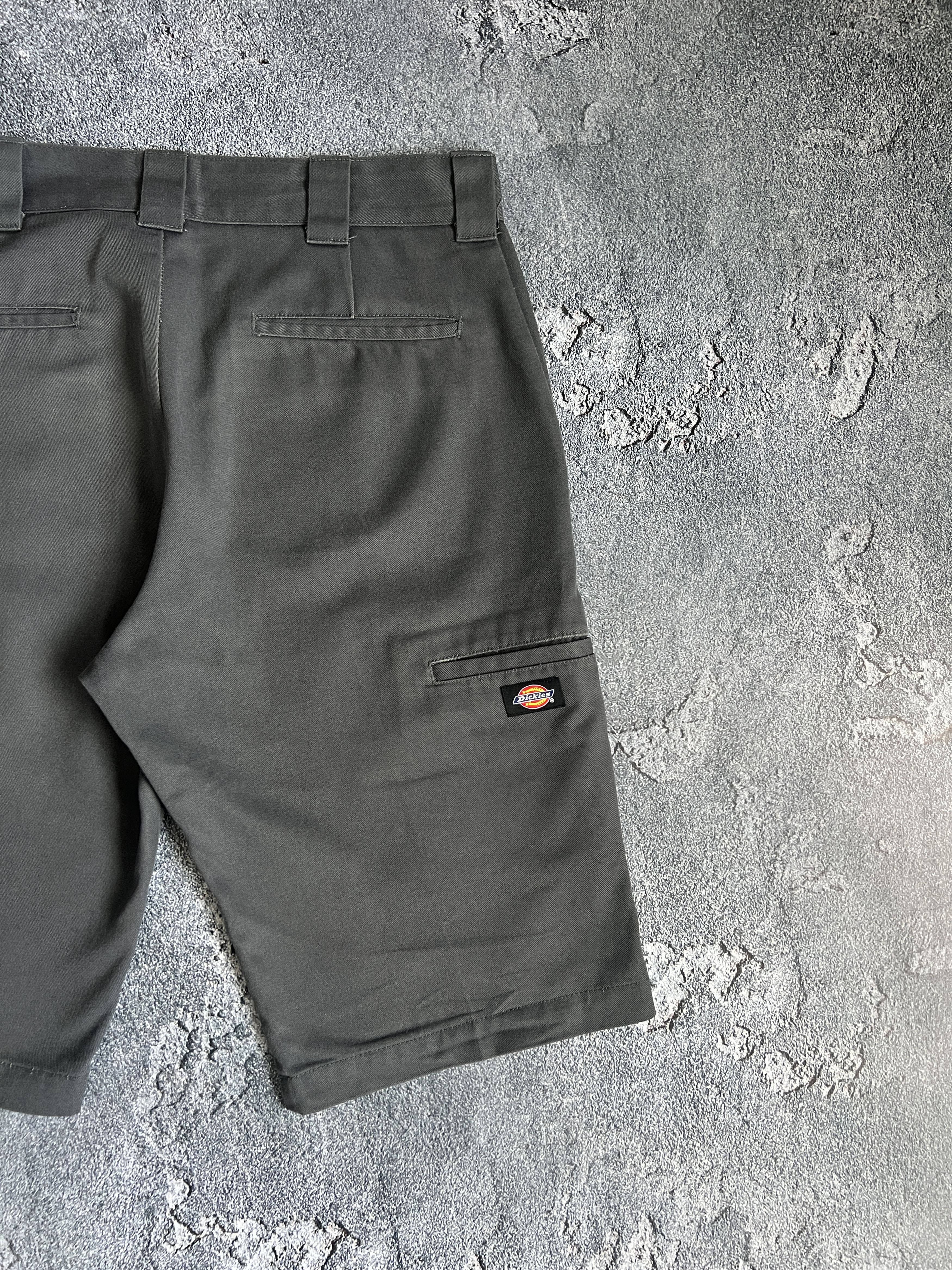 Dickies Dickies vintage shorts y2k work wear Size US 32 / EU 48 - 6 Thumbnail