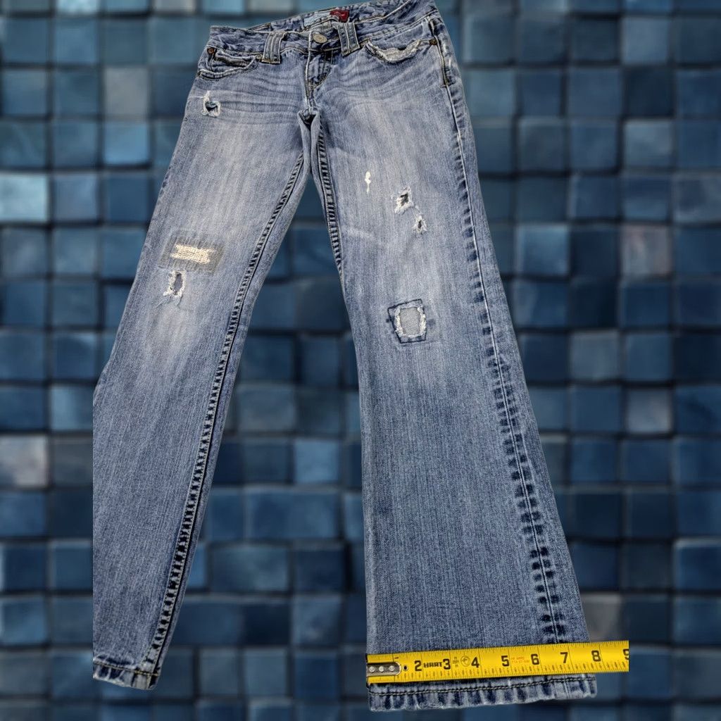 Aeropostale Aeropostale Chelsea Skinny Bootcut Jeans Women 1/2 Short 29x29 Blue Distressed Size 25" / US 0 / IT 36 - 1 Thumbnail